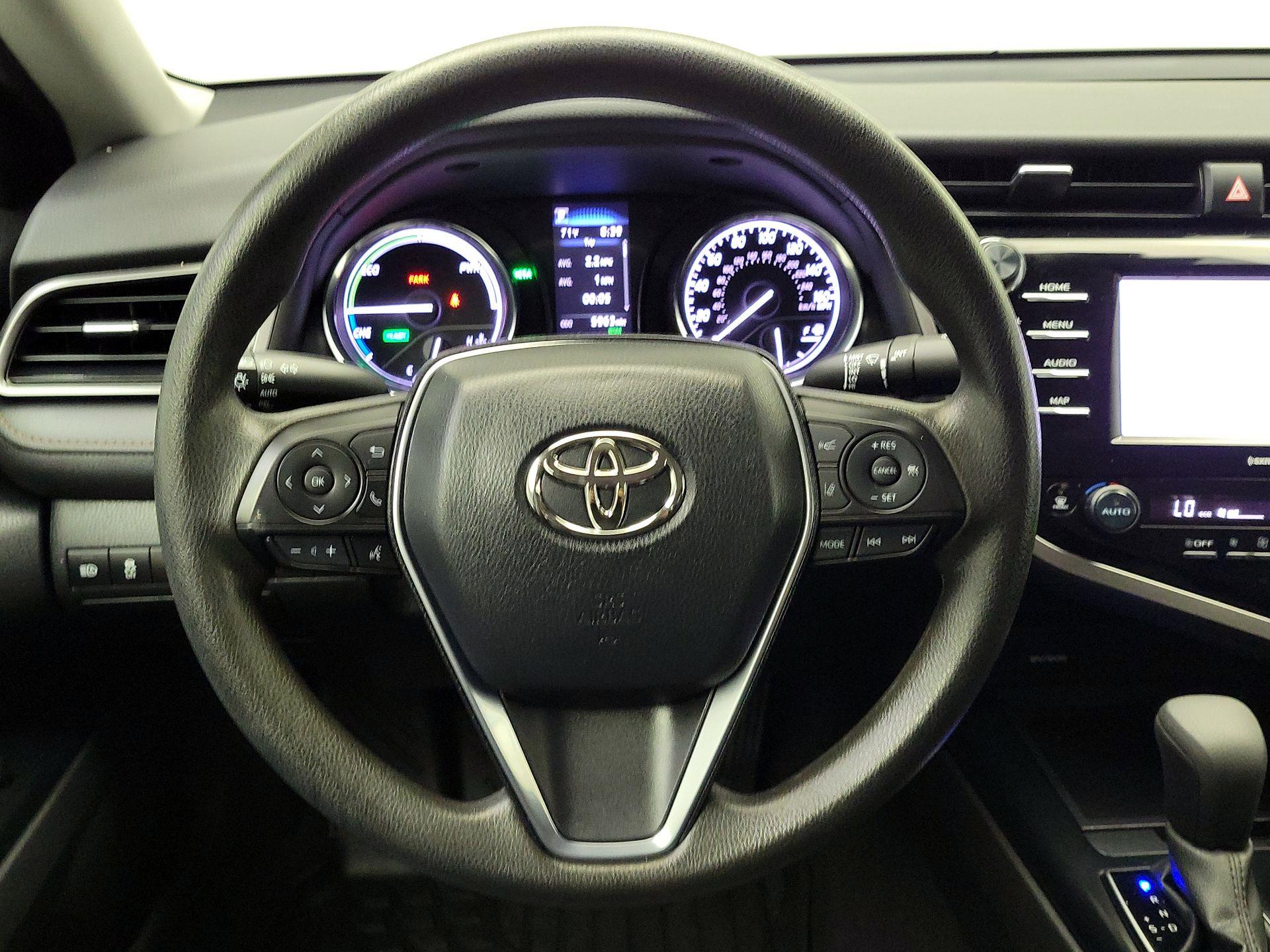 Thumbnail: 2020 Toyota Camry - 10