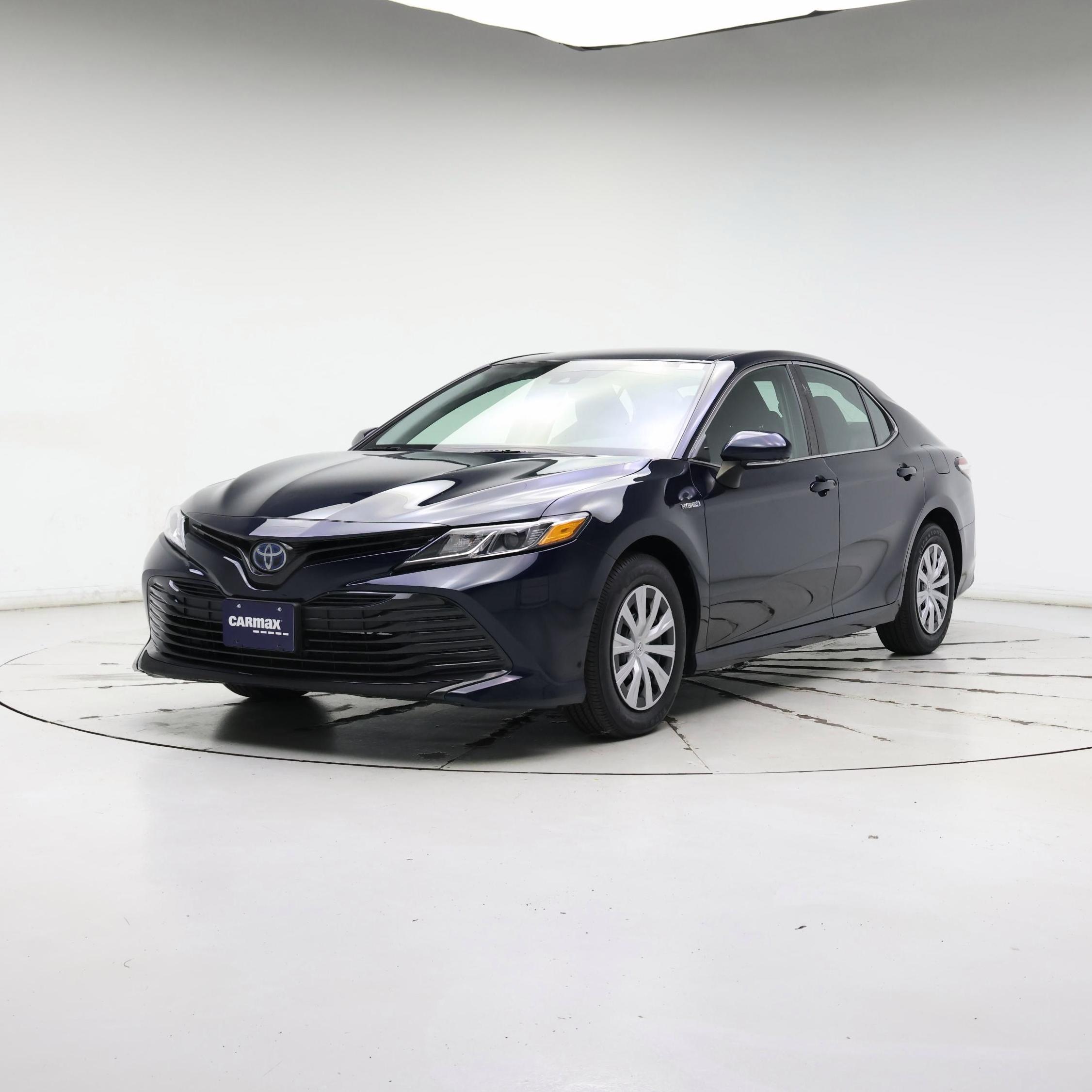 Thumbnail: 2020 Toyota Camry - 4