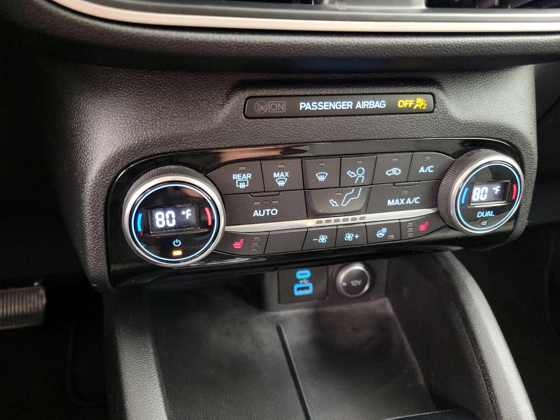 Thumbnail: 2021 Ford Escape - 16