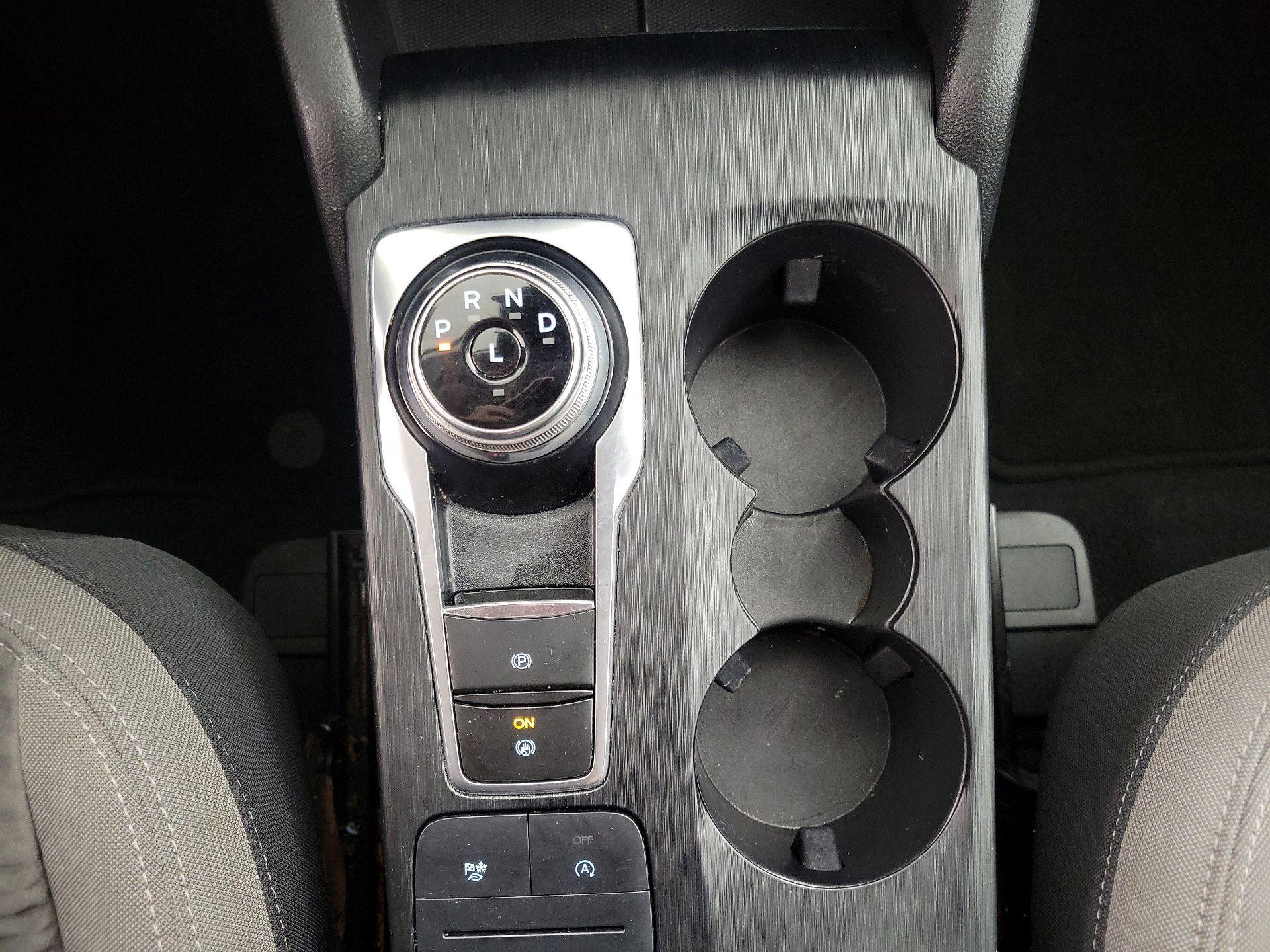 Thumbnail: 2021 Ford Escape - 17