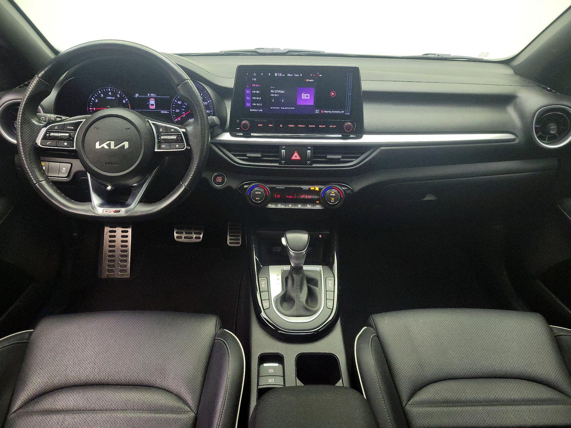 Thumbnail: 2023 Kia Forte - 9