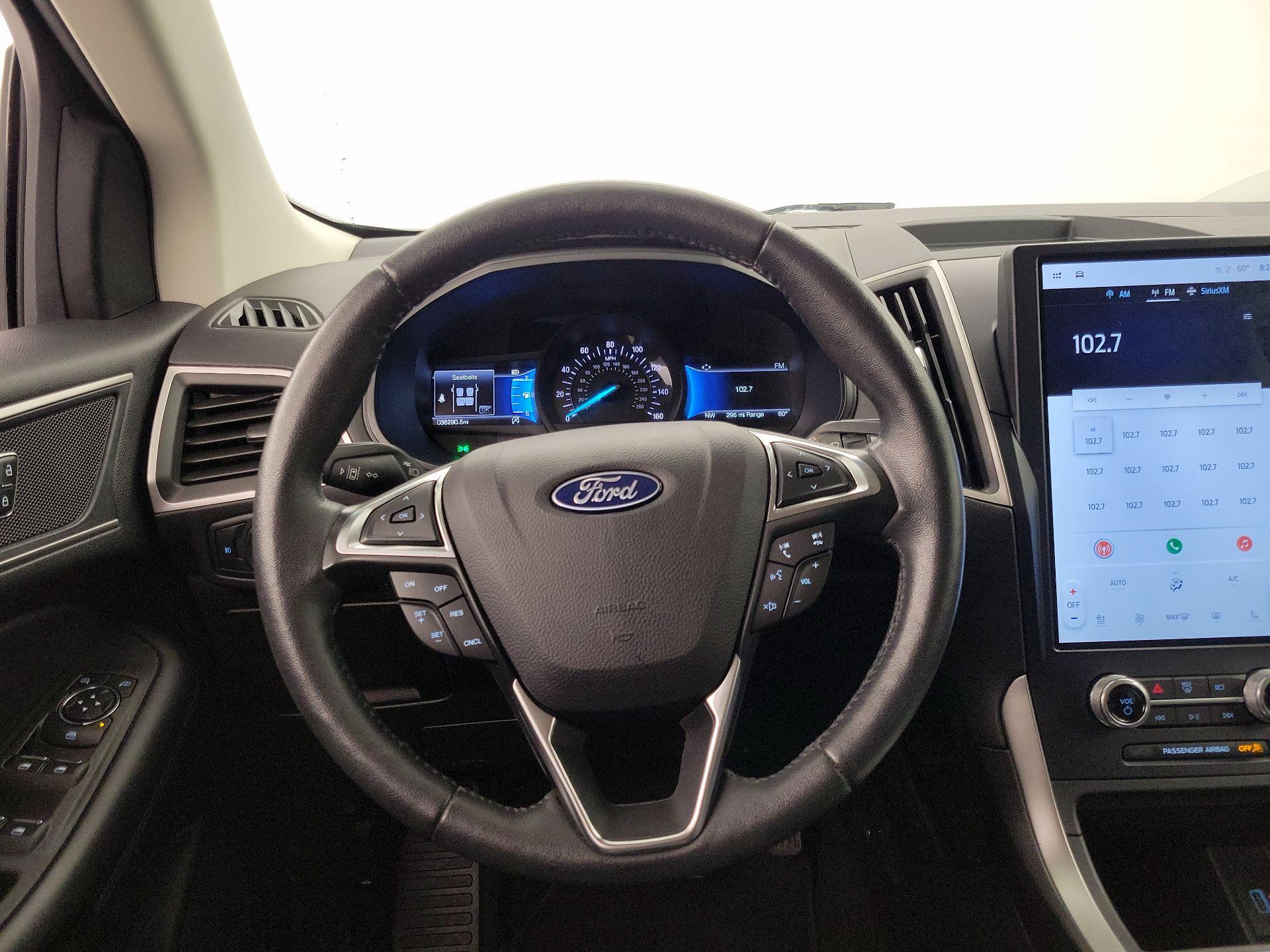 Thumbnail: 2022 Ford Edge - 10