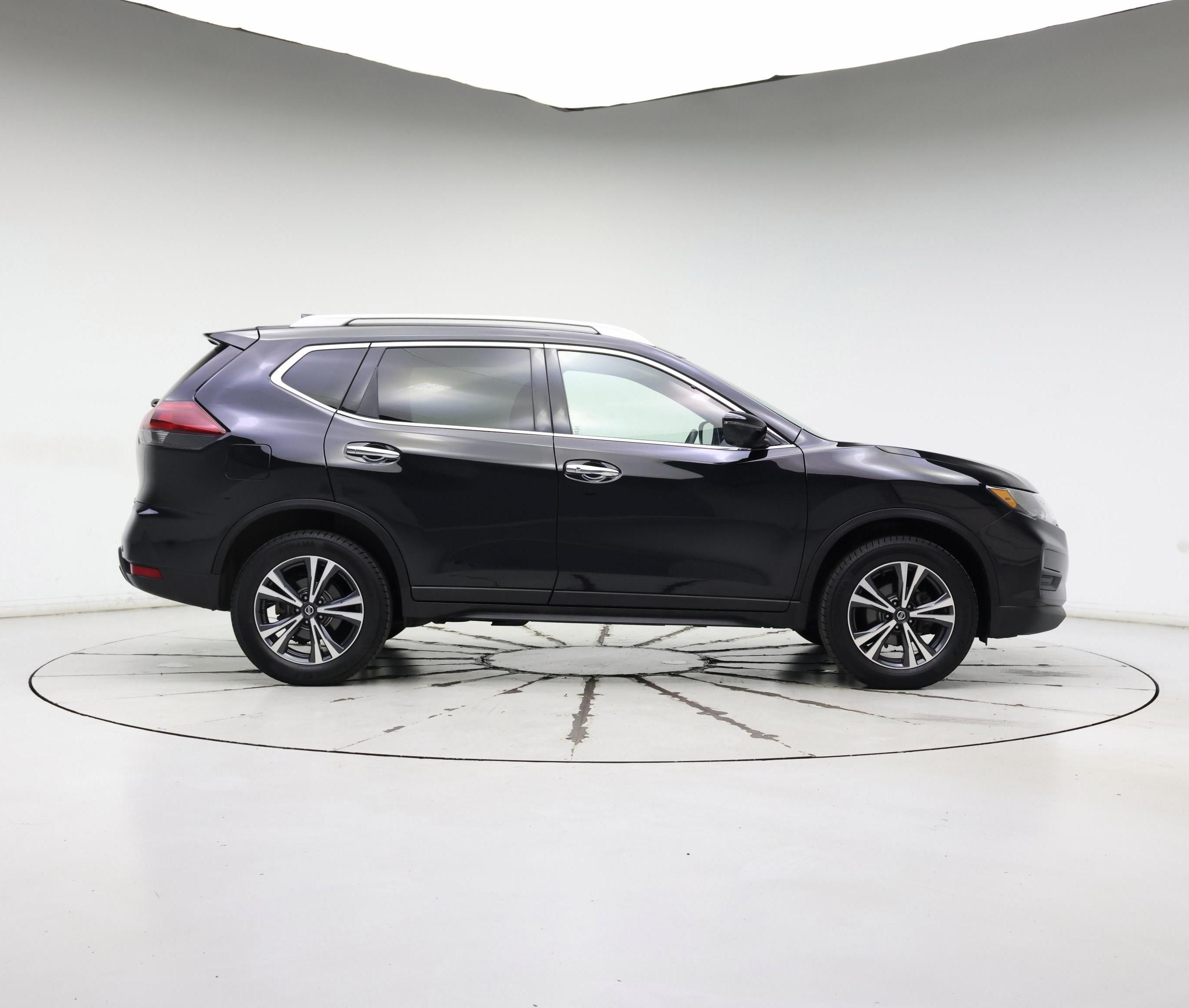 Thumbnail: 2020 Nissan Rogue - 7