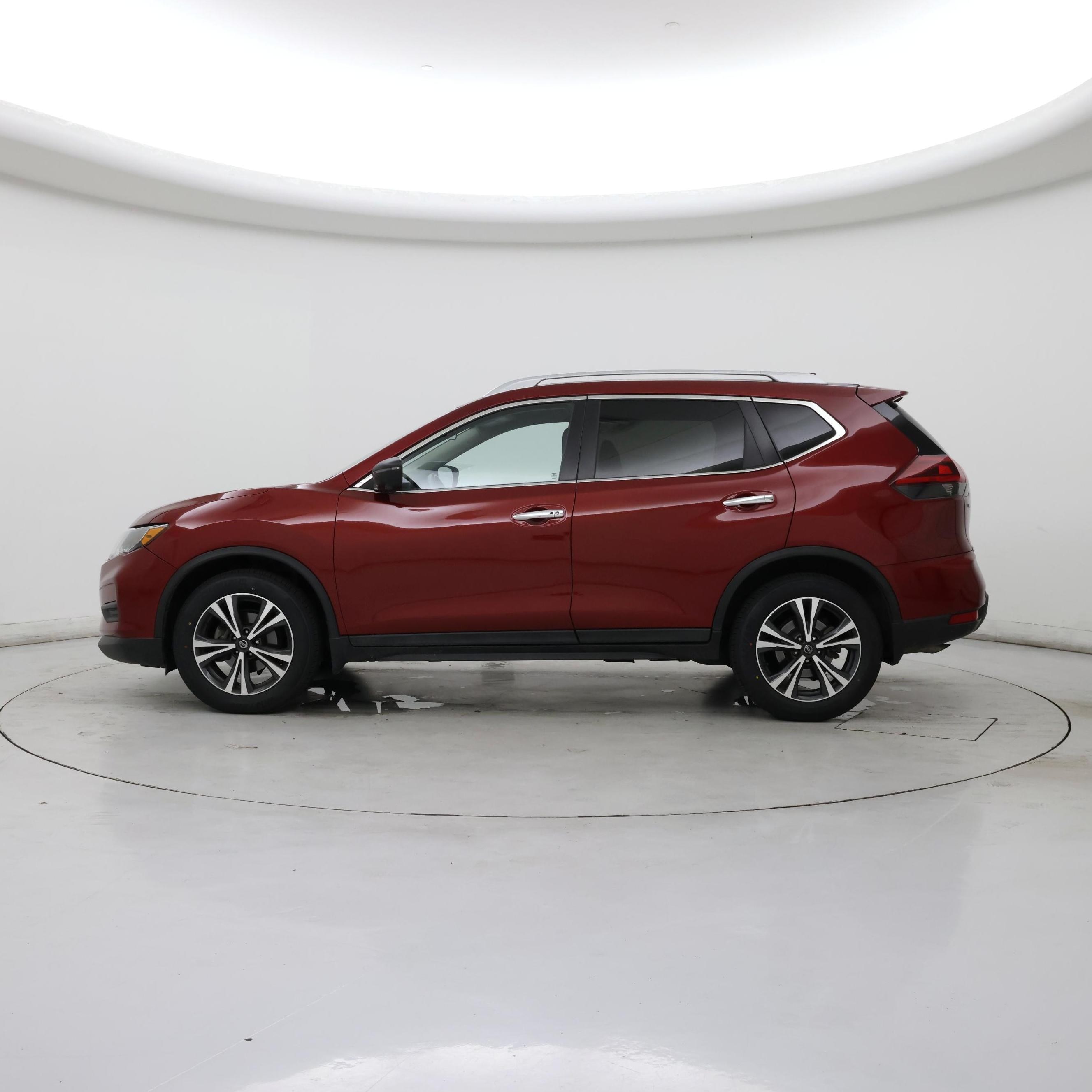 Thumbnail: 2020 Nissan Rogue - 3