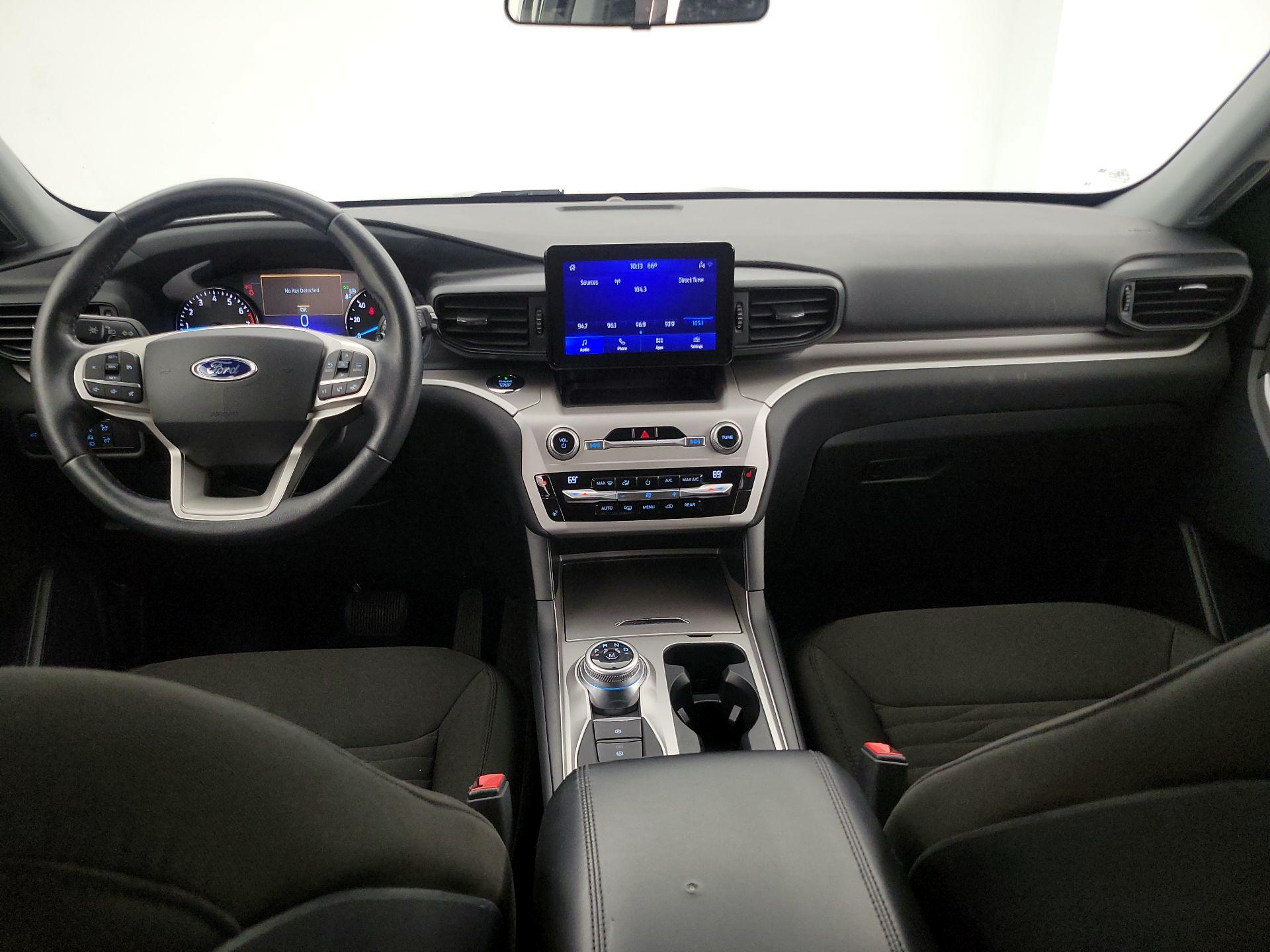 Thumbnail: 2020 Ford Explorer - 9