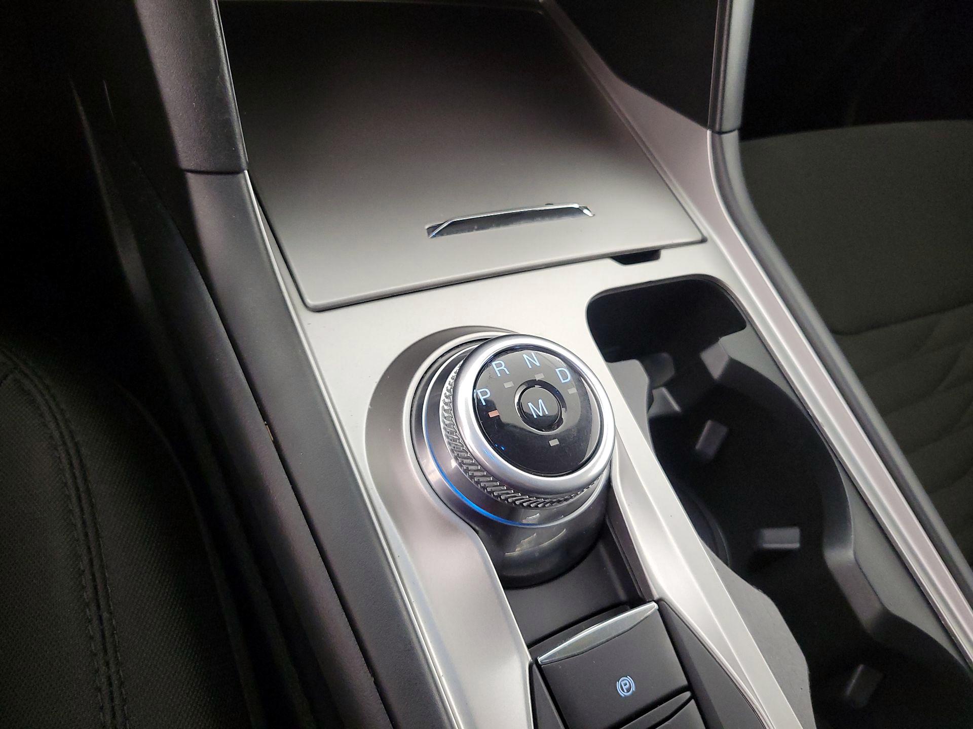 Thumbnail: 2020 Ford Explorer - 17