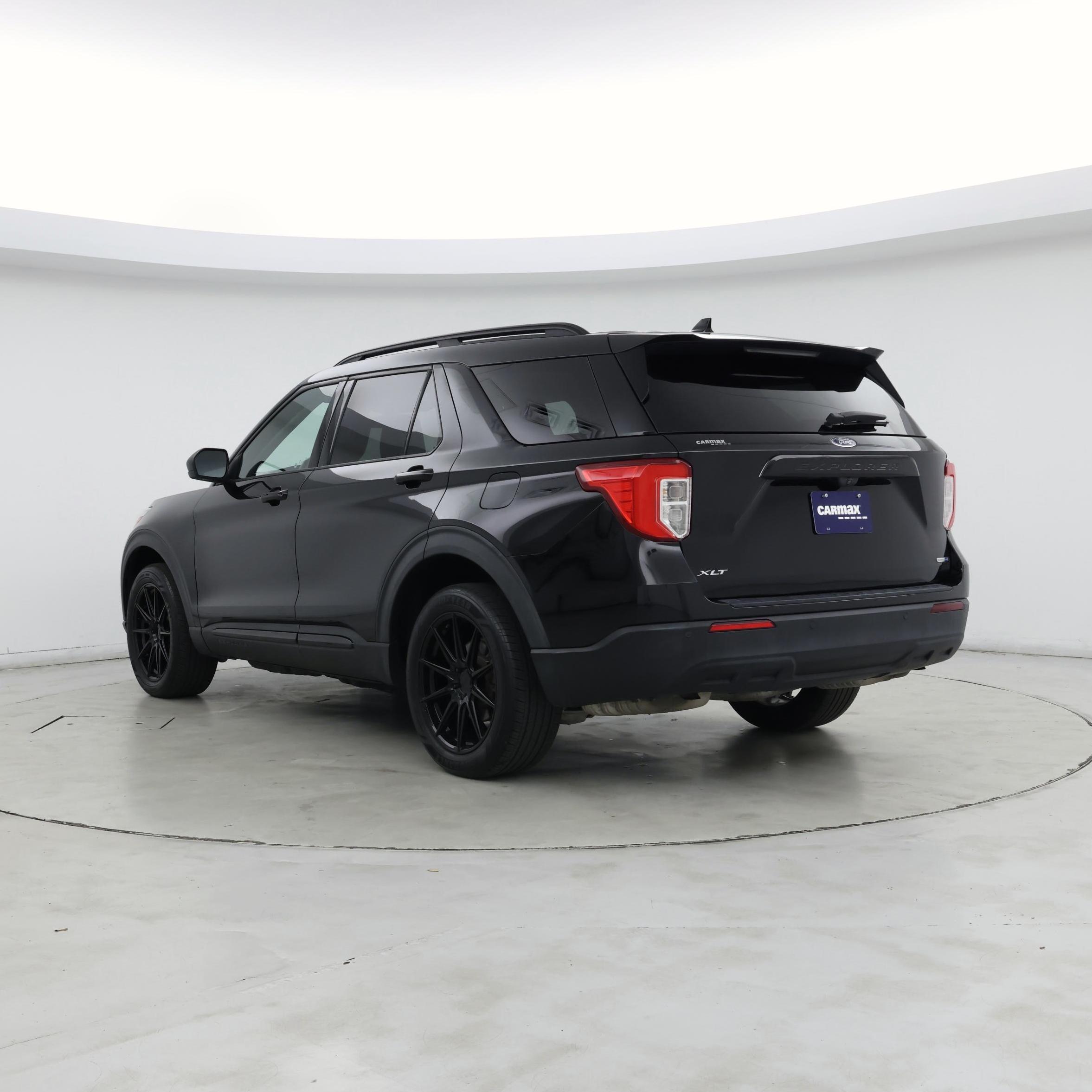 Thumbnail: 2020 Ford Explorer - 2