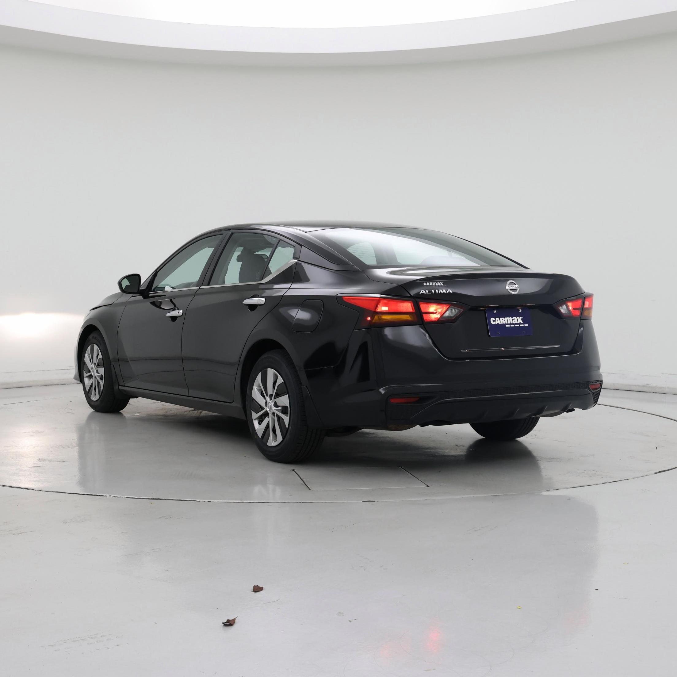 Thumbnail: 2022 Nissan Altima - 2