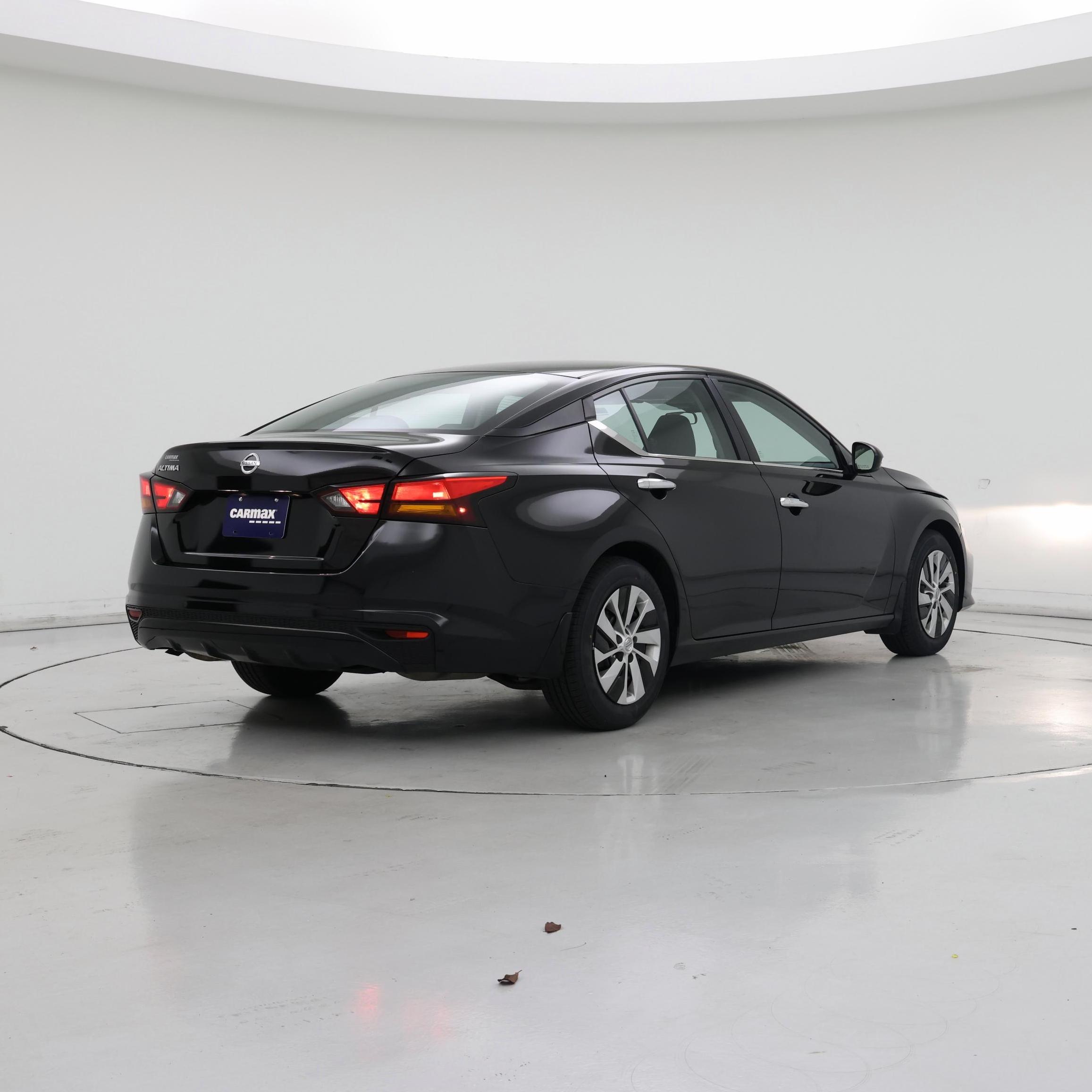 Thumbnail: 2022 Nissan Altima - 8
