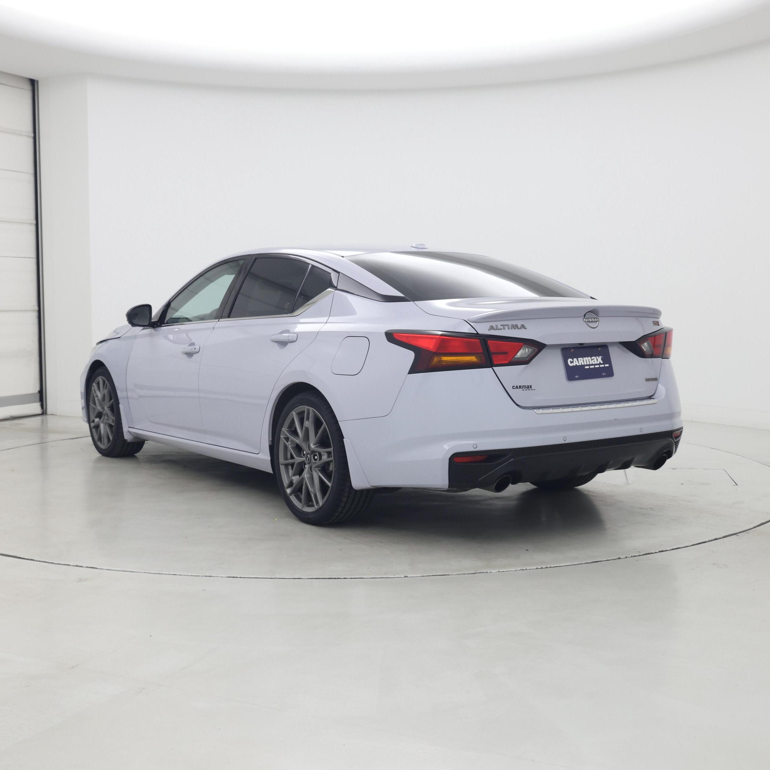 Thumbnail: 2023 Nissan Altima - 2