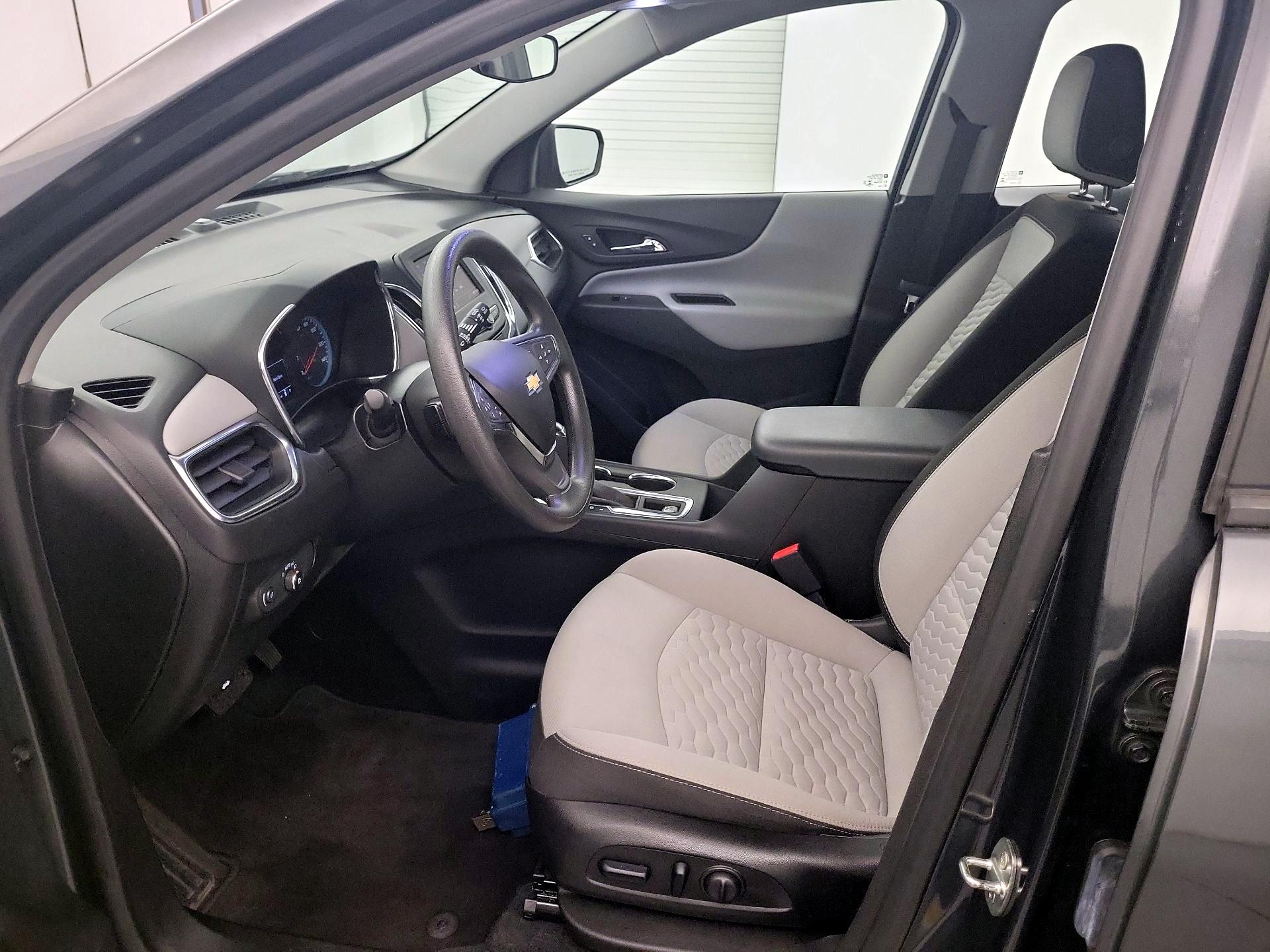 Thumbnail: 2021 Chevrolet Equinox - 9