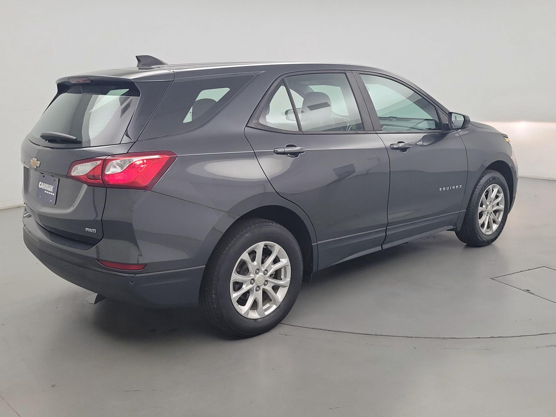 Thumbnail: 2021 Chevrolet Equinox - 5