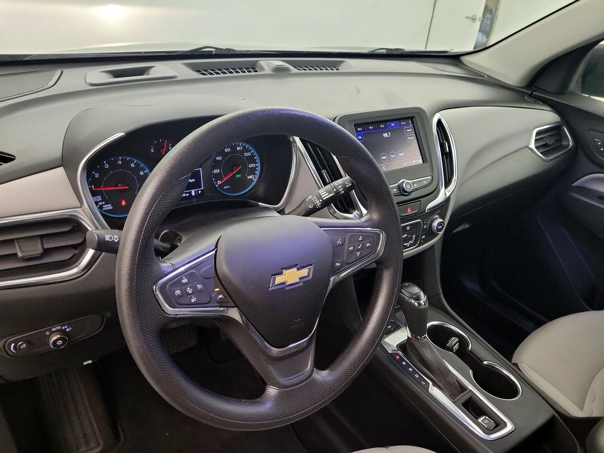 Thumbnail: 2021 Chevrolet Equinox - 8
