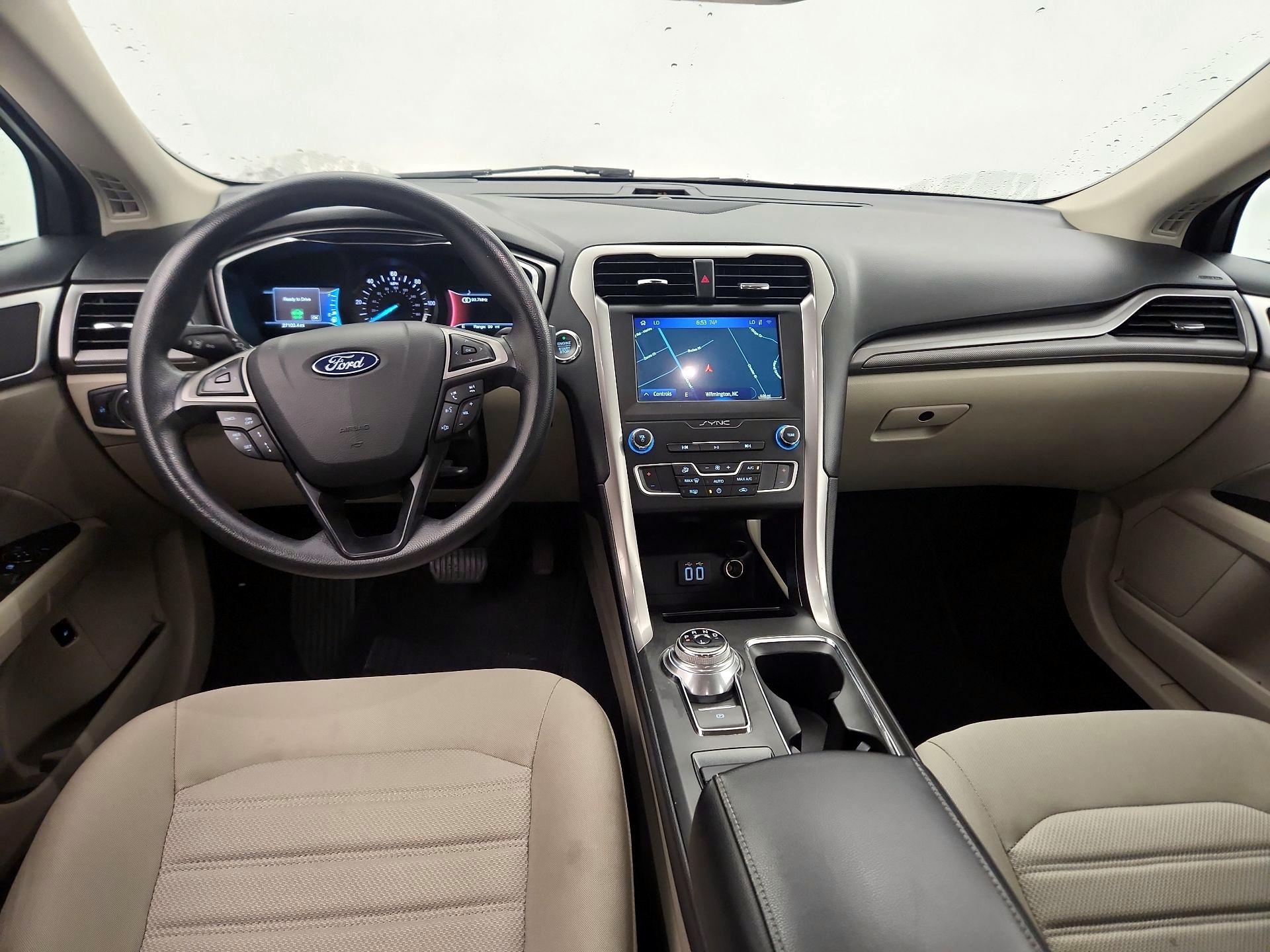 Thumbnail: 2020 Ford Fusion - 9
