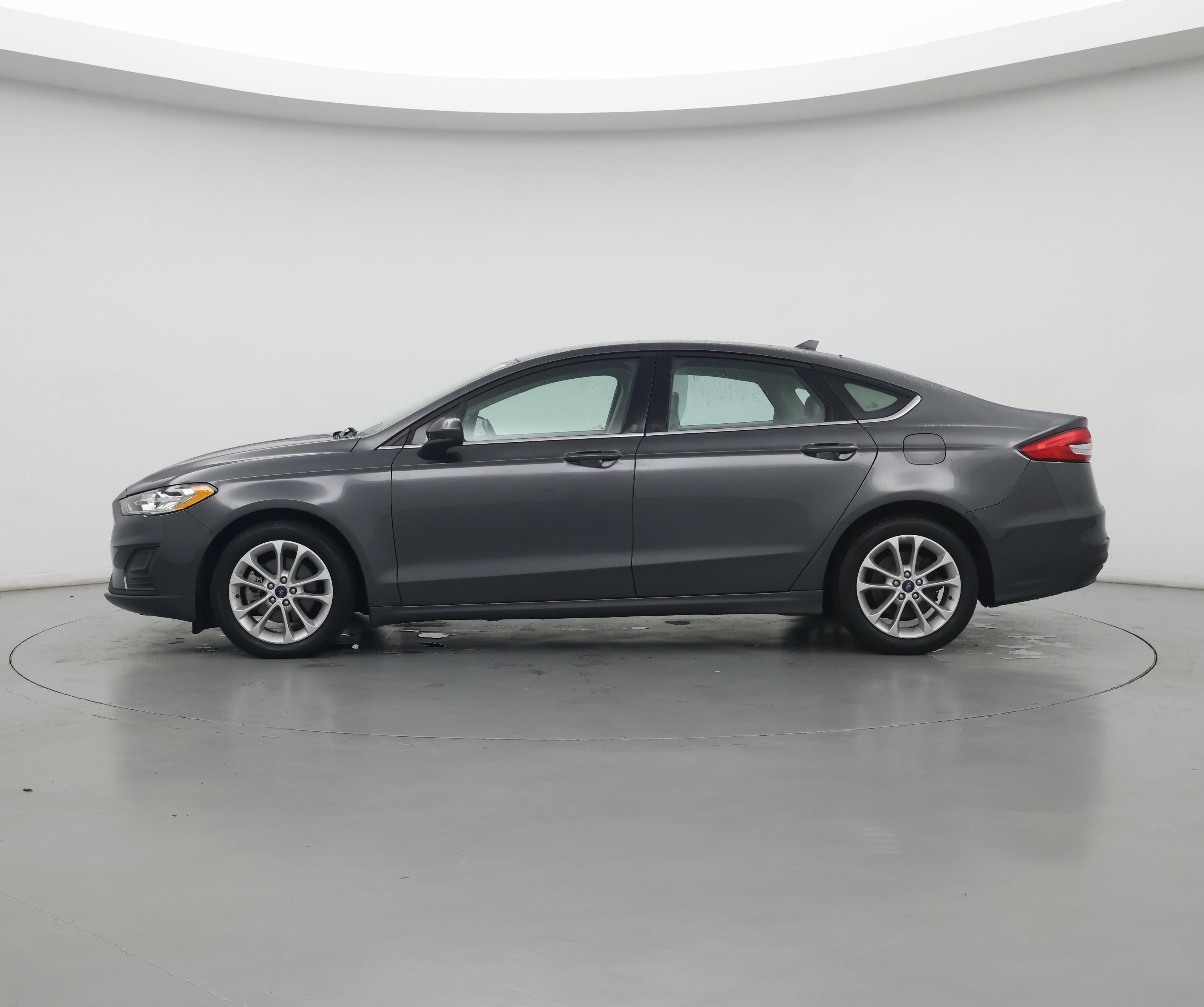 Thumbnail: 2020 Ford Fusion - 3