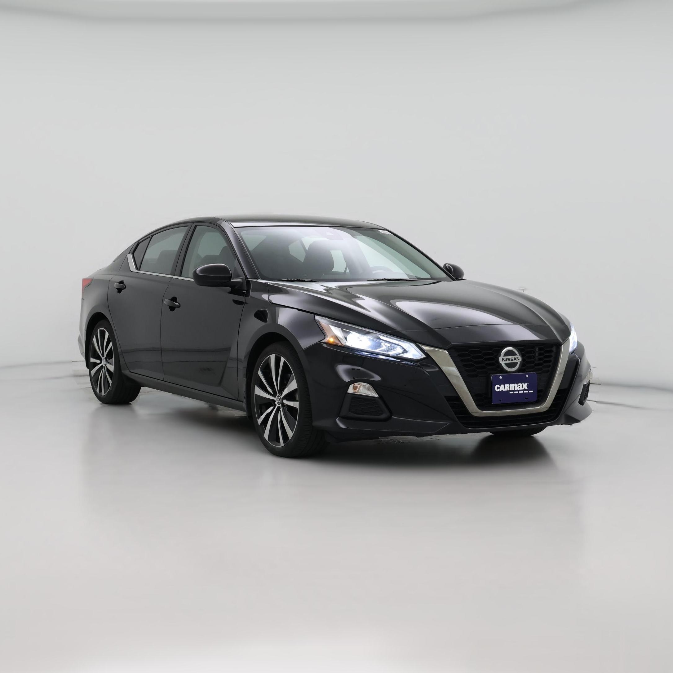 Thumbnail: 2022 Nissan Altima - 1