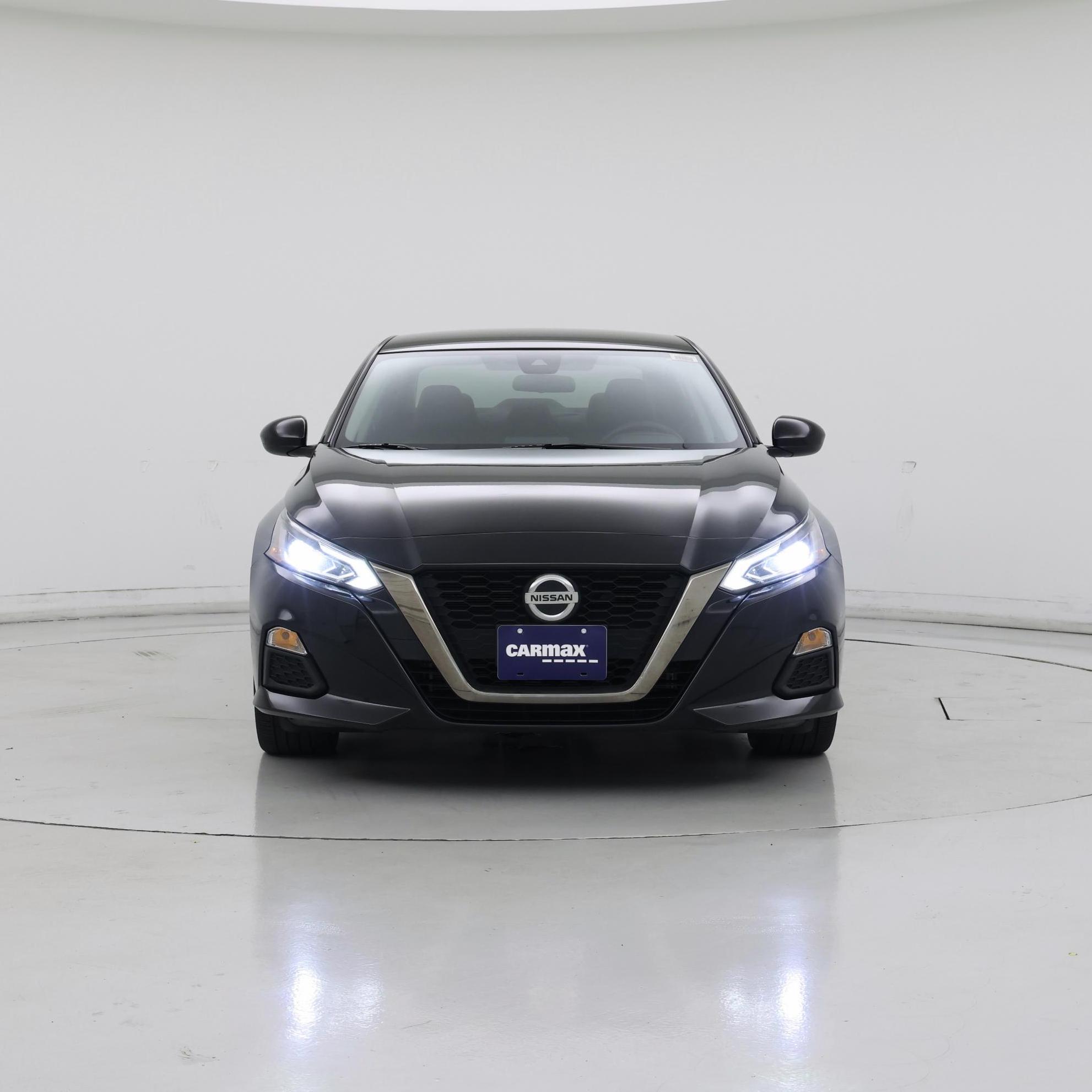 Thumbnail: 2022 Nissan Altima - 5