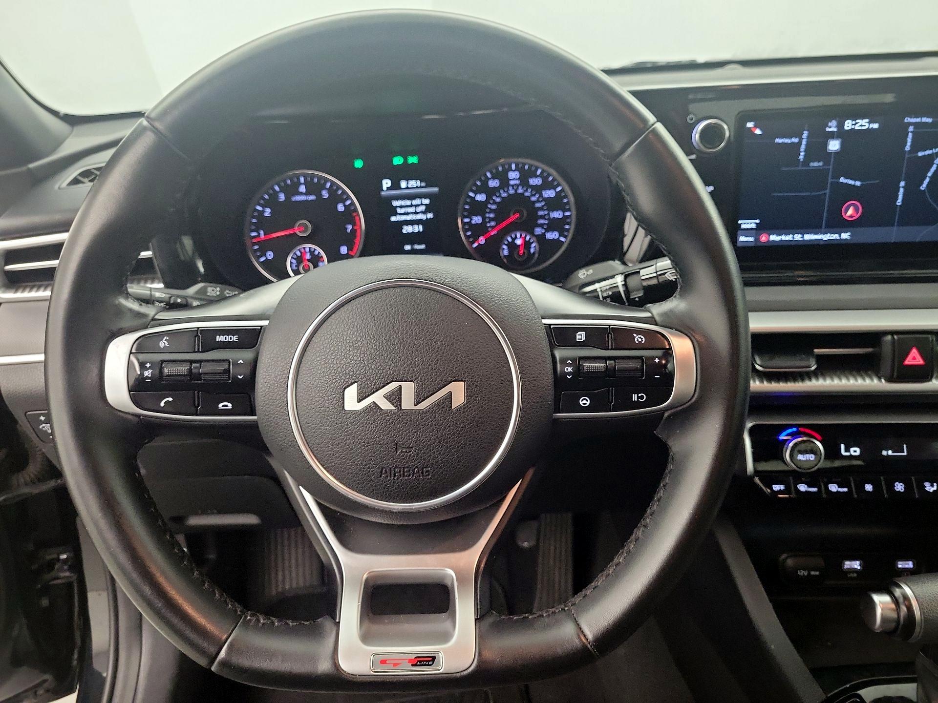 Thumbnail: 2022 Kia K5 - 10