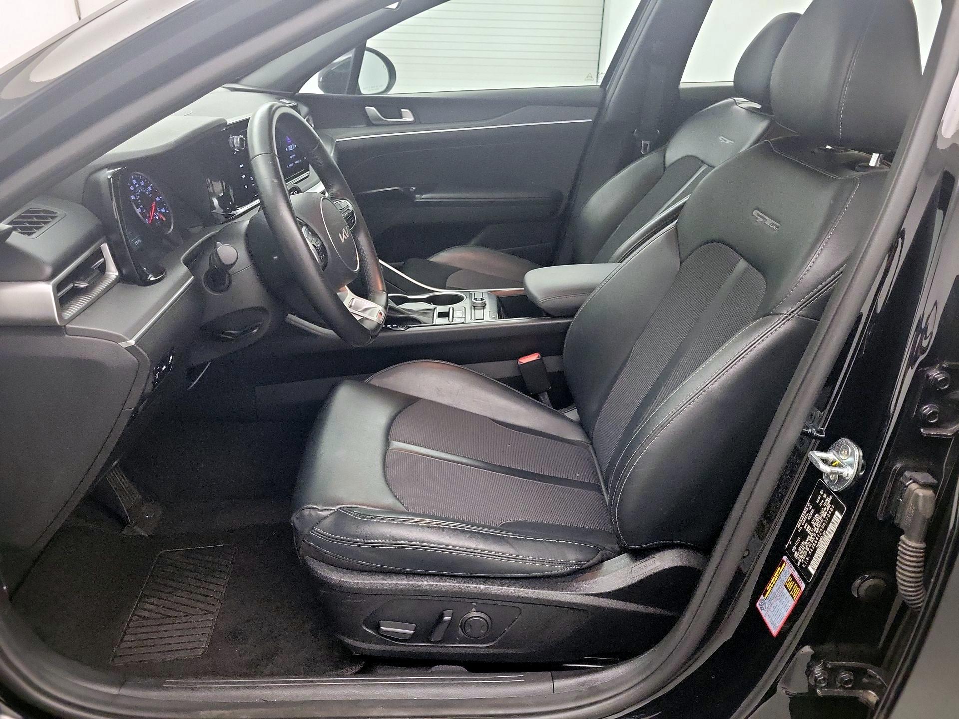 Thumbnail: 2022 Kia K5 - 11