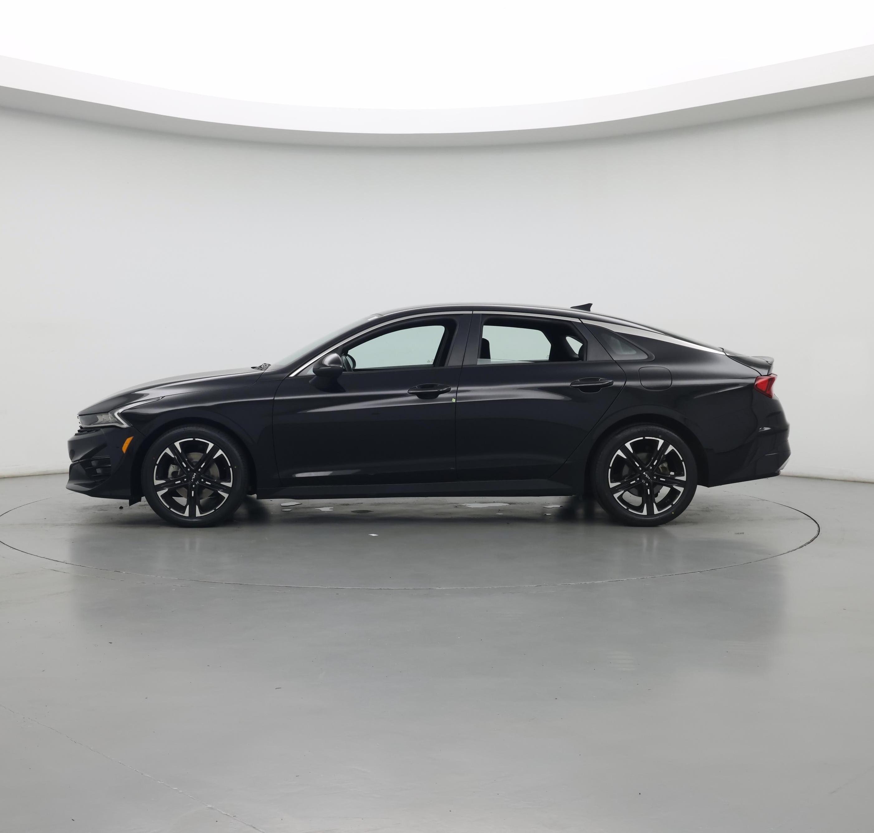 Thumbnail: 2022 Kia K5 - 3