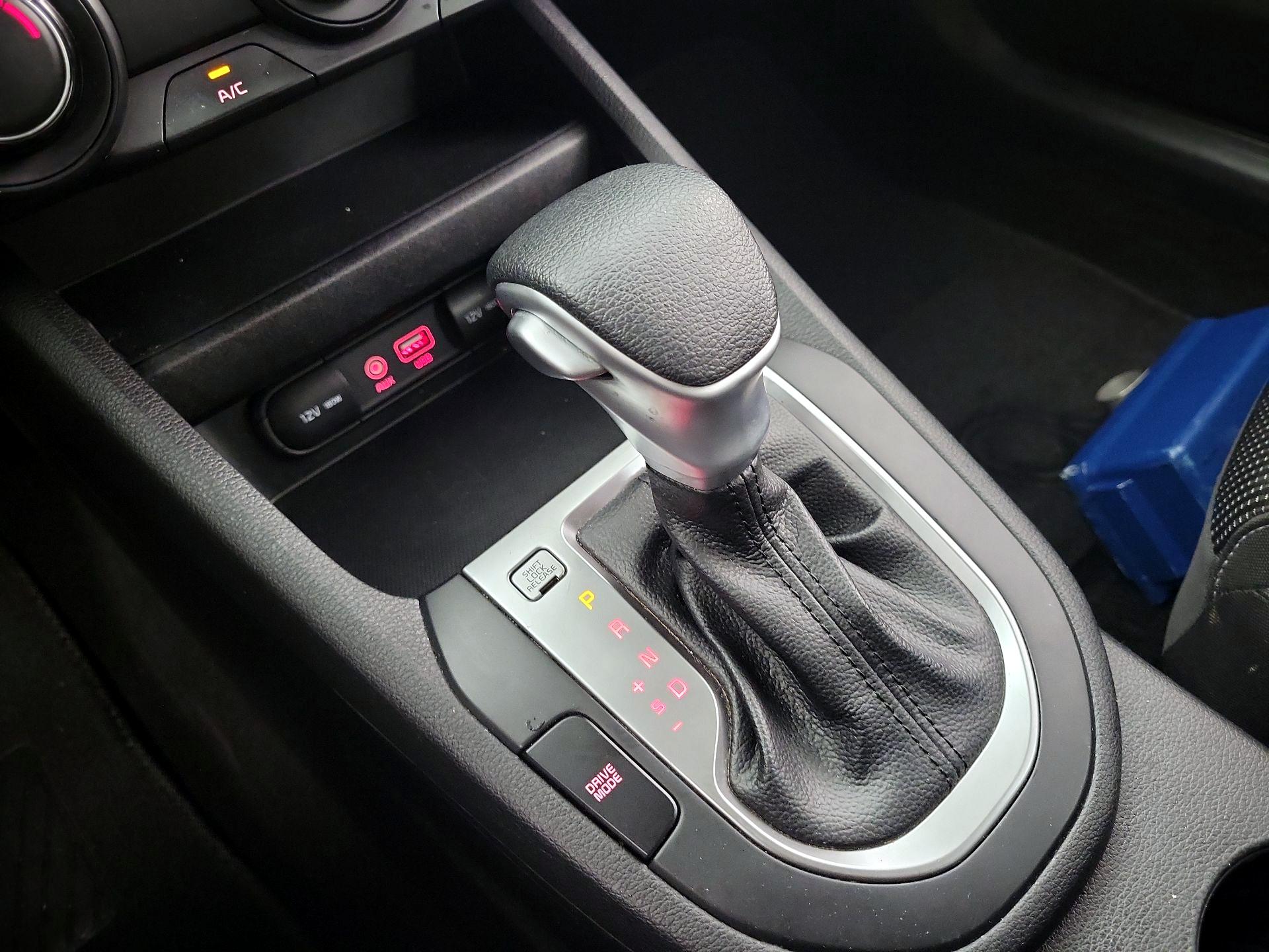 Thumbnail: 2021 Kia Forte - 17