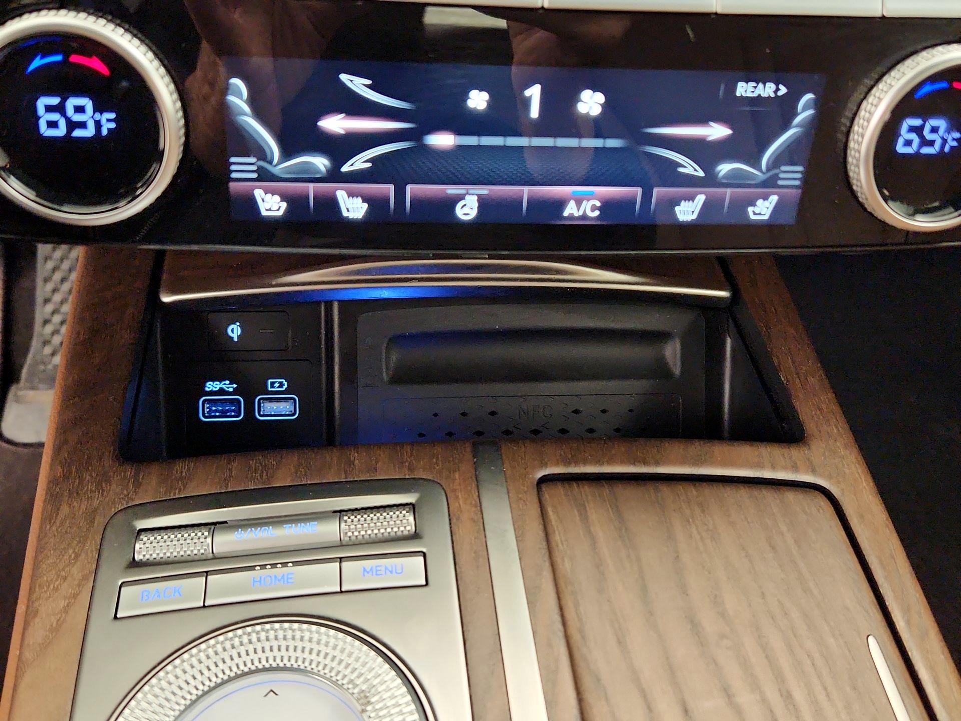 Thumbnail: 2022 Genesis G80 - 19