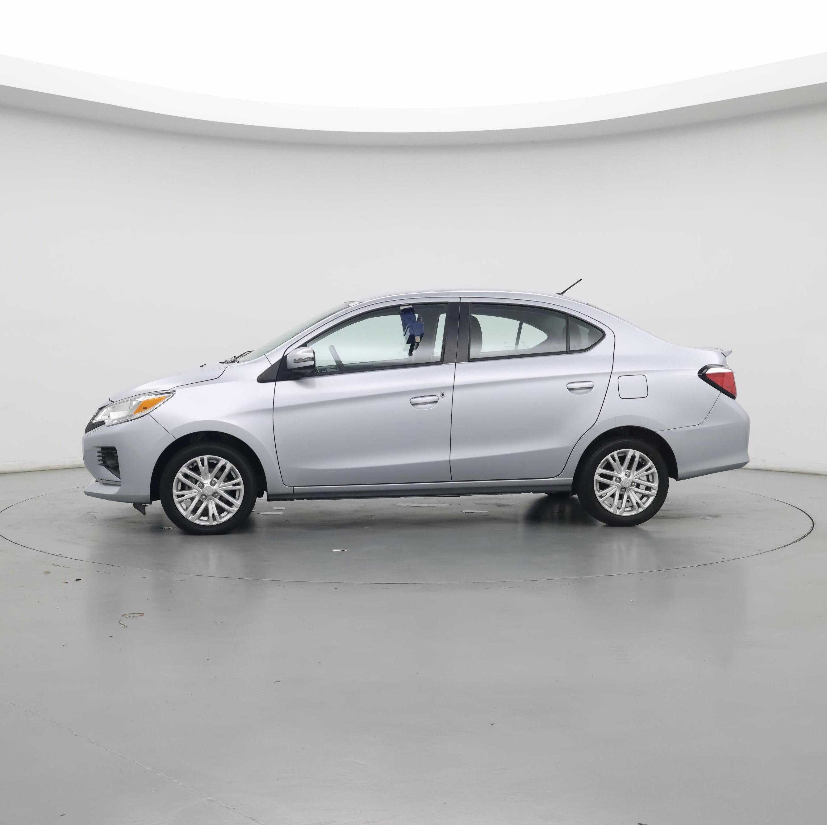 Thumbnail: 2023 Mitsubishi Mirage G4 - 3
