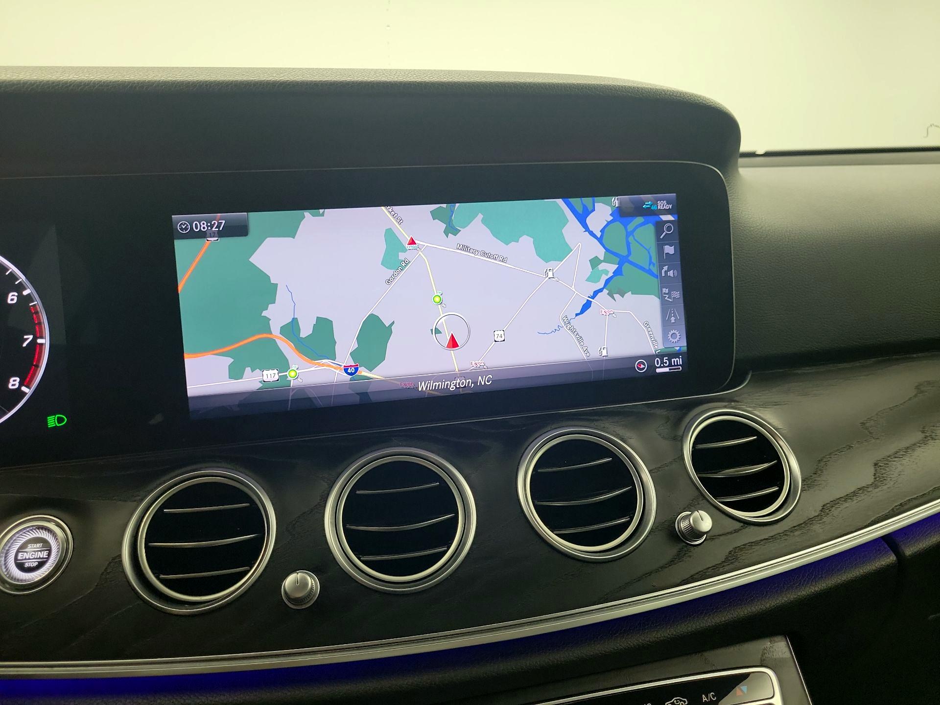 Thumbnail: 2020 Mercedes-Benz E-Class - 12