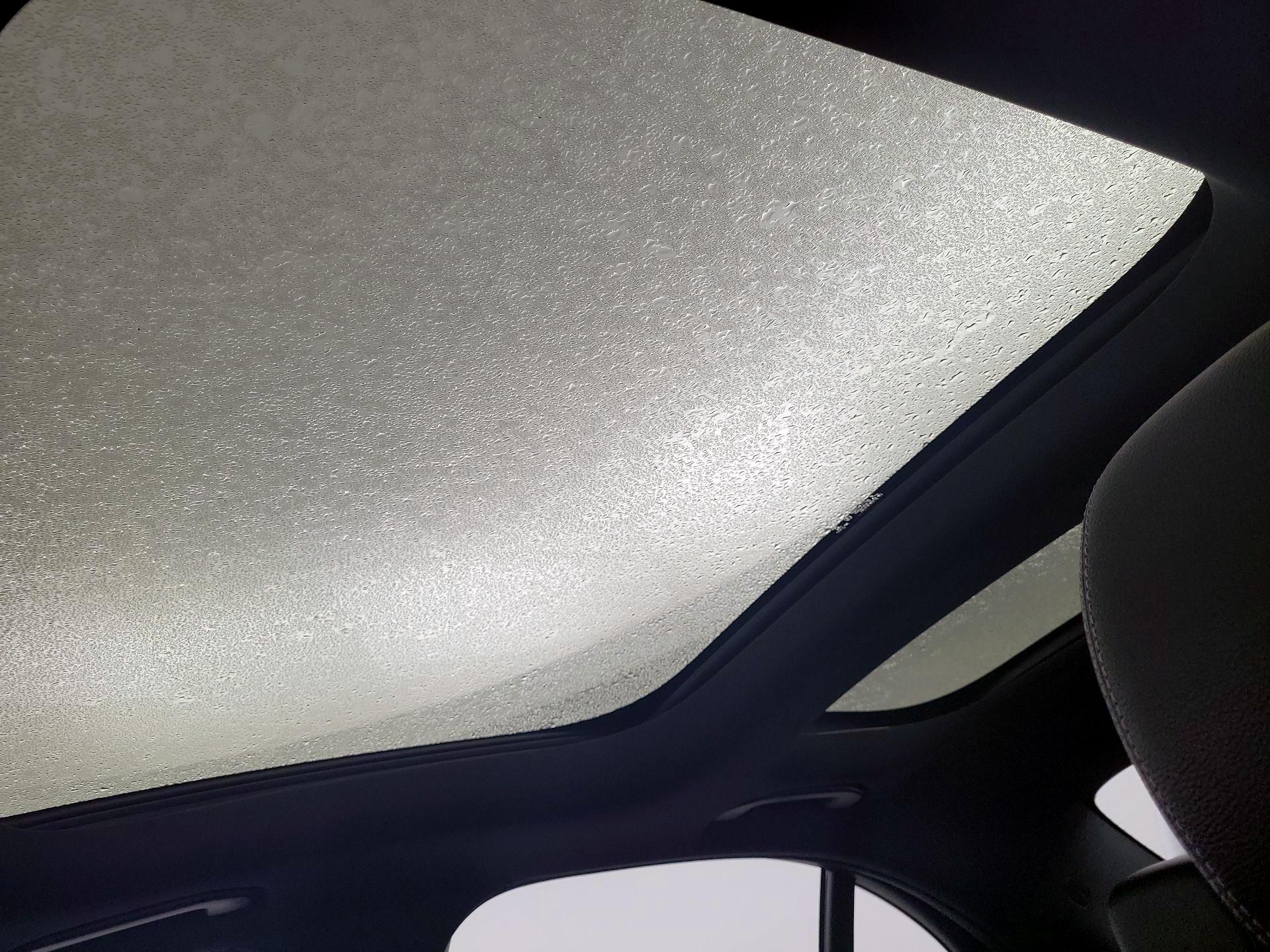 Thumbnail: 2020 Mercedes-Benz E-Class - 18
