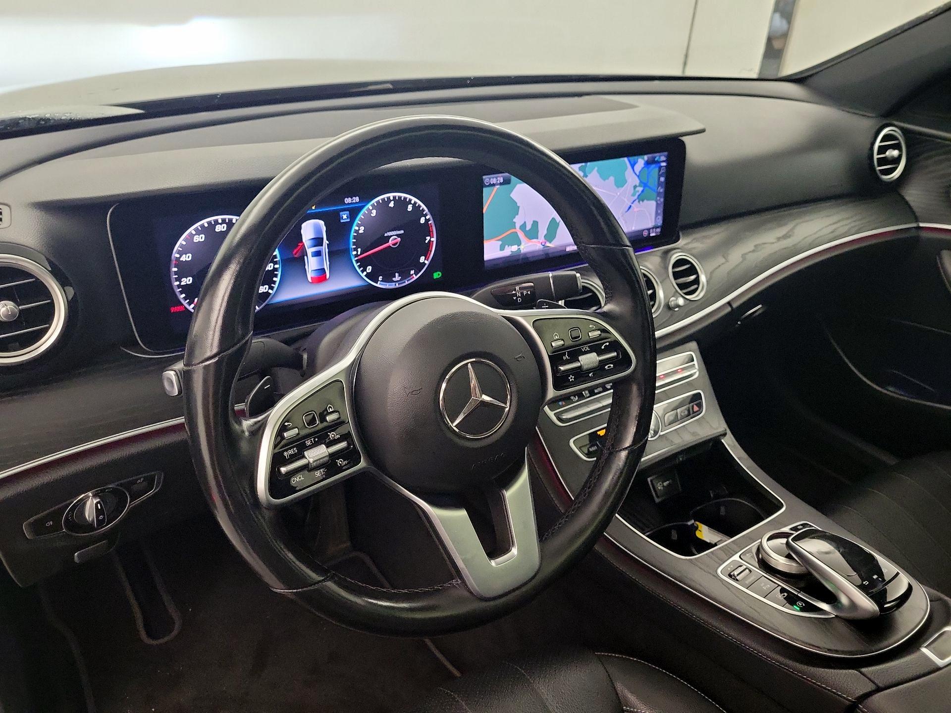 Thumbnail: 2020 Mercedes-Benz E-Class - 8