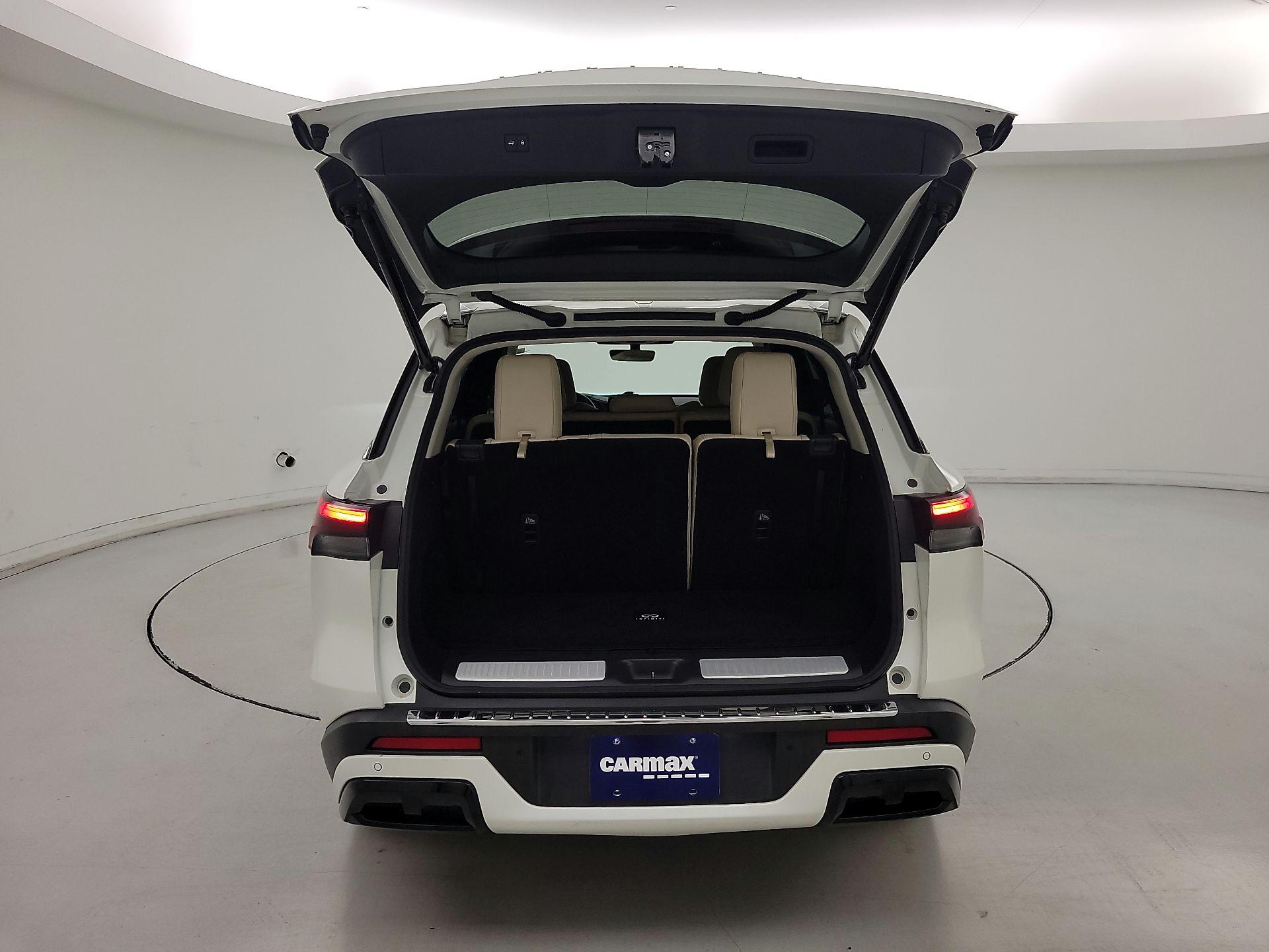 Thumbnail: 2023 INFINITI QX60 - 20