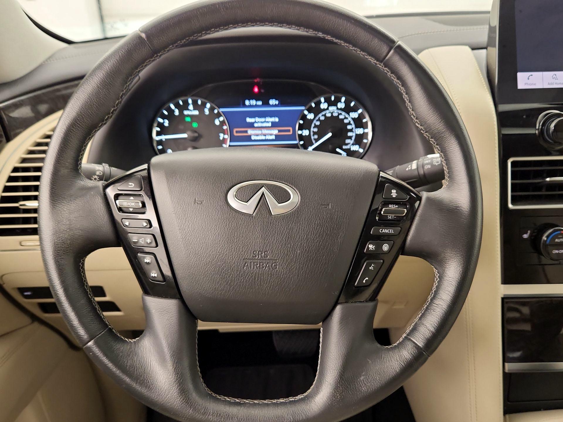 Thumbnail: 2022 INFINITI QX80 - 10
