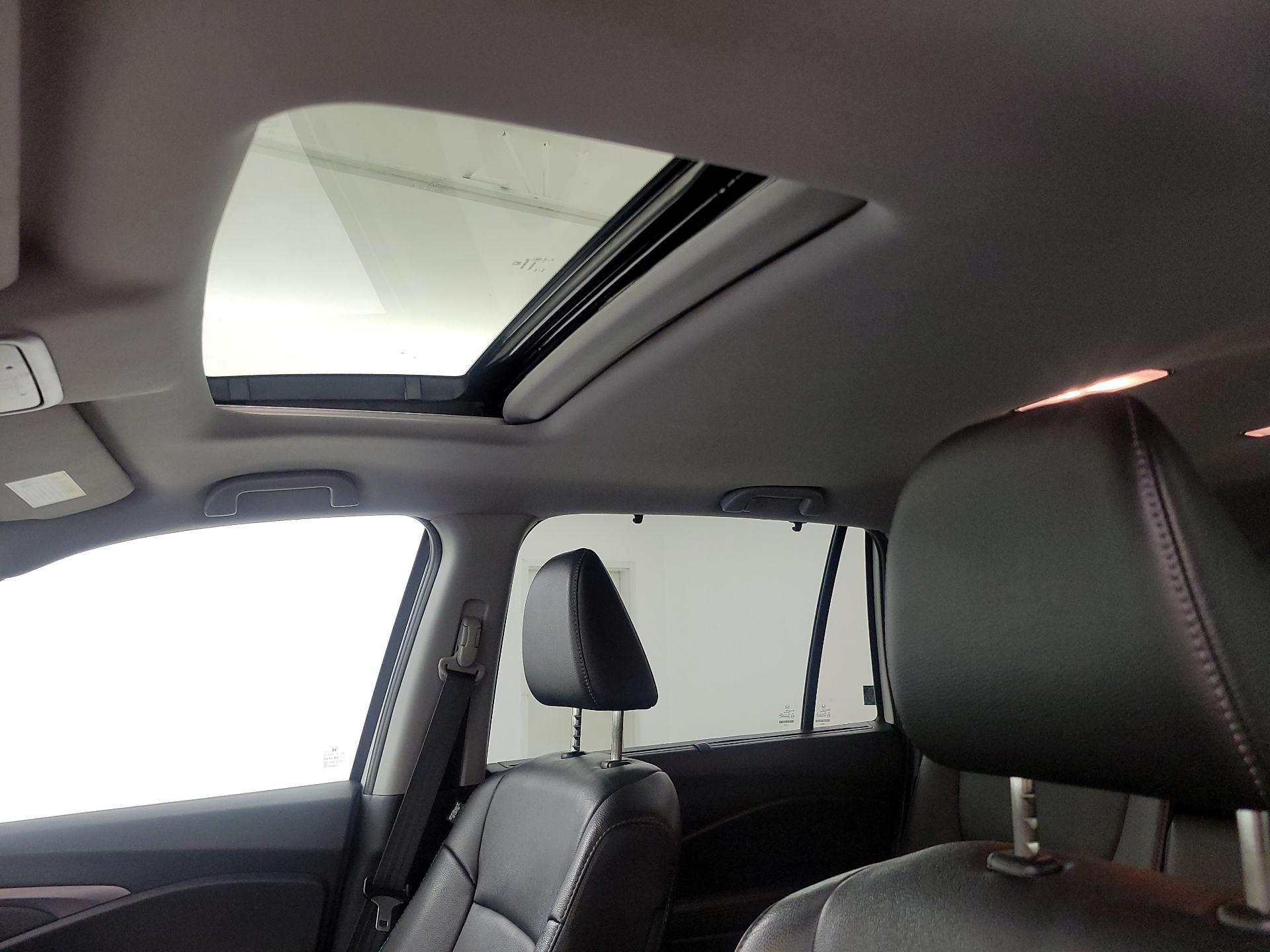 Thumbnail: 2021 Honda Pilot - 19