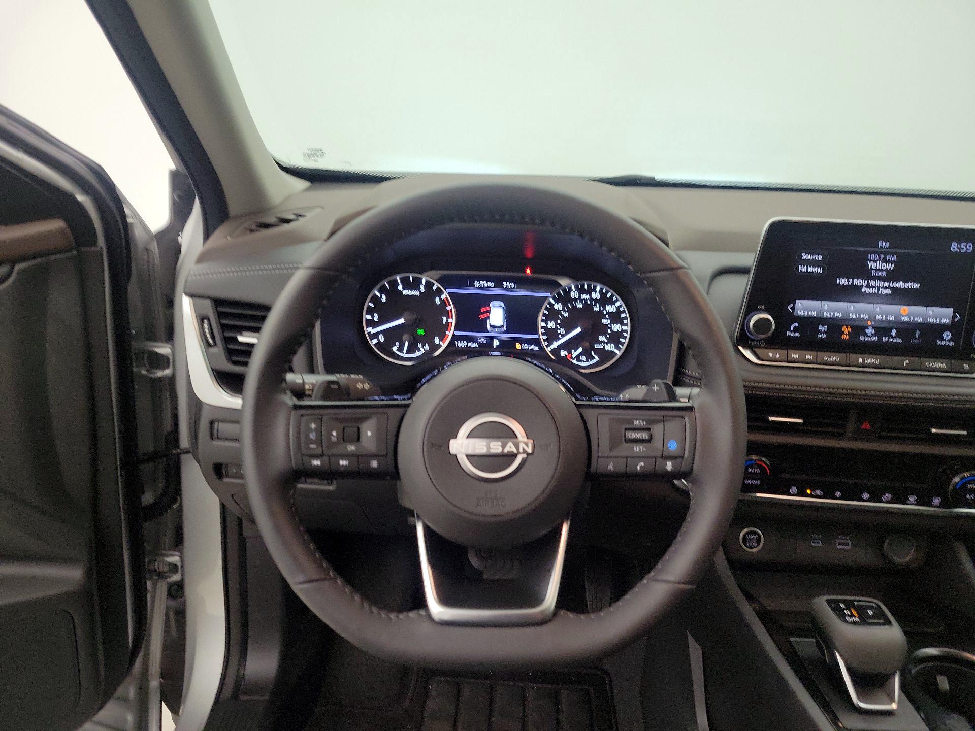 Thumbnail: 2023 Nissan Rogue - 10