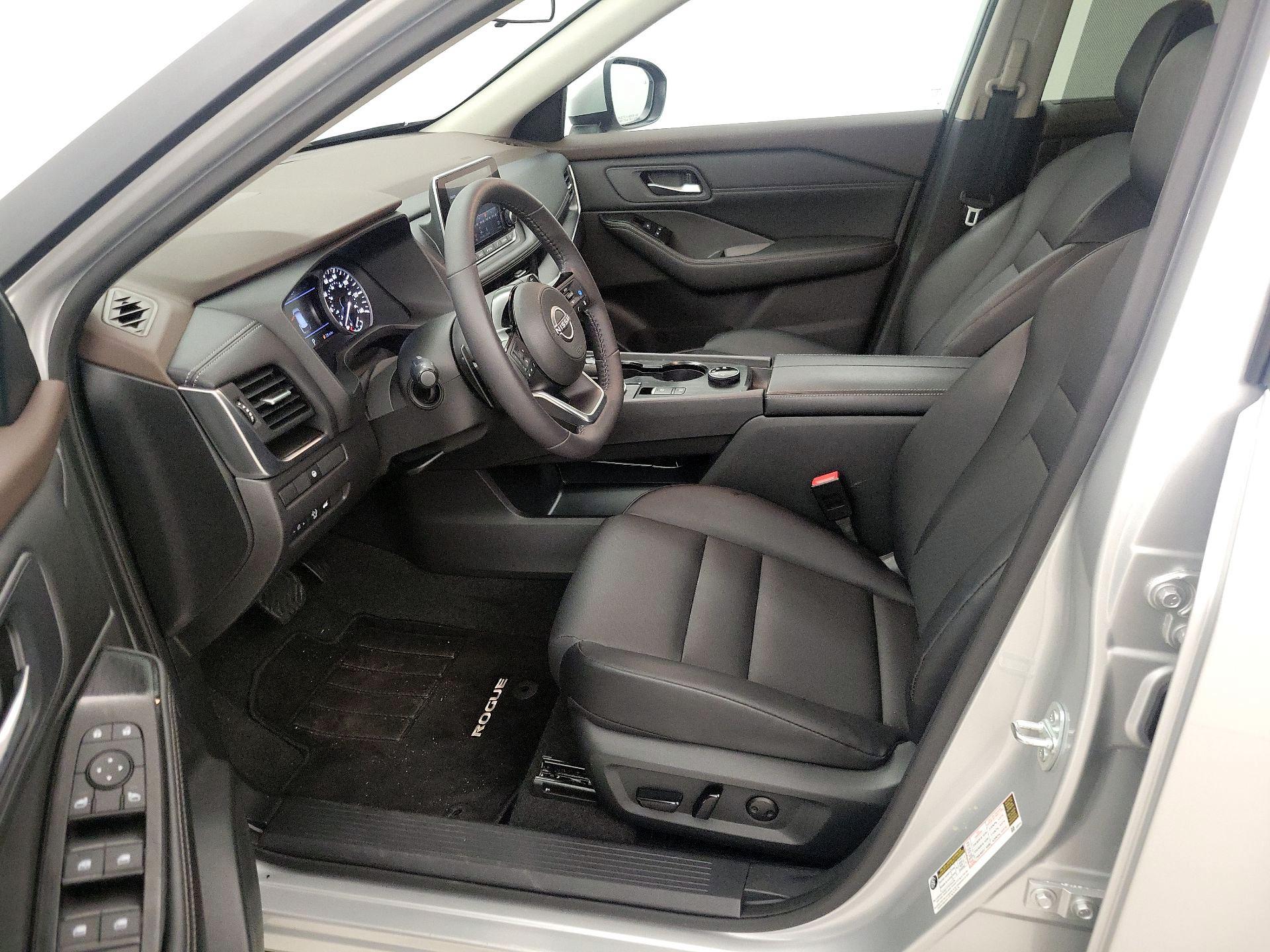 Thumbnail: 2023 Nissan Rogue - 11