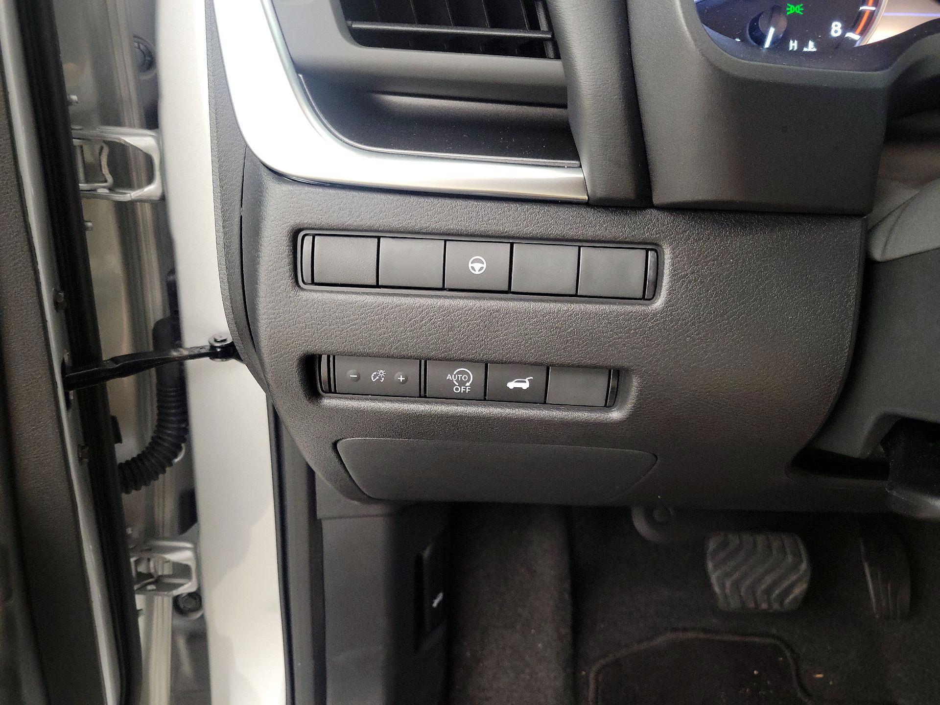 Thumbnail: 2023 Nissan Rogue - 13