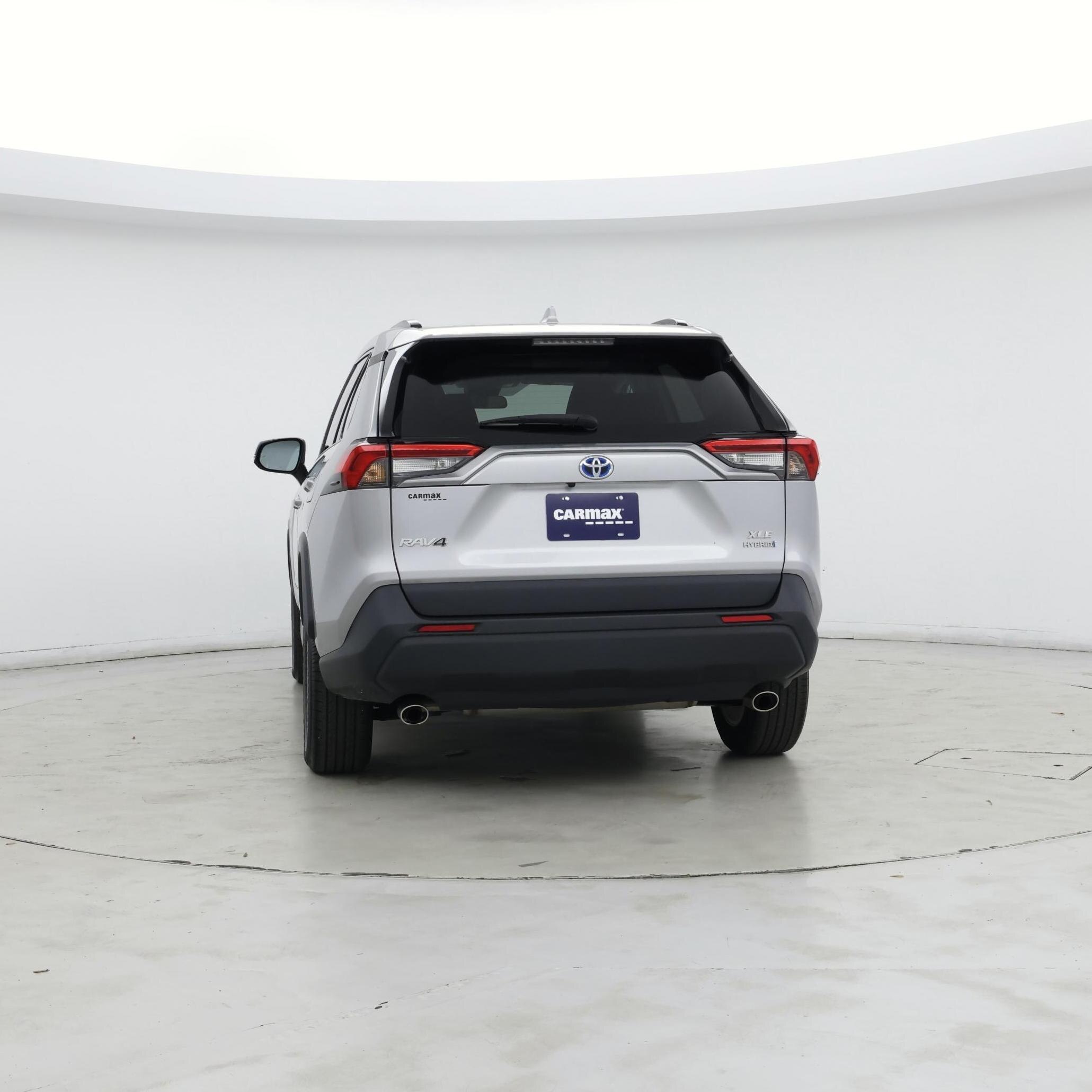 Thumbnail: 2021 Toyota RAV4 - 6