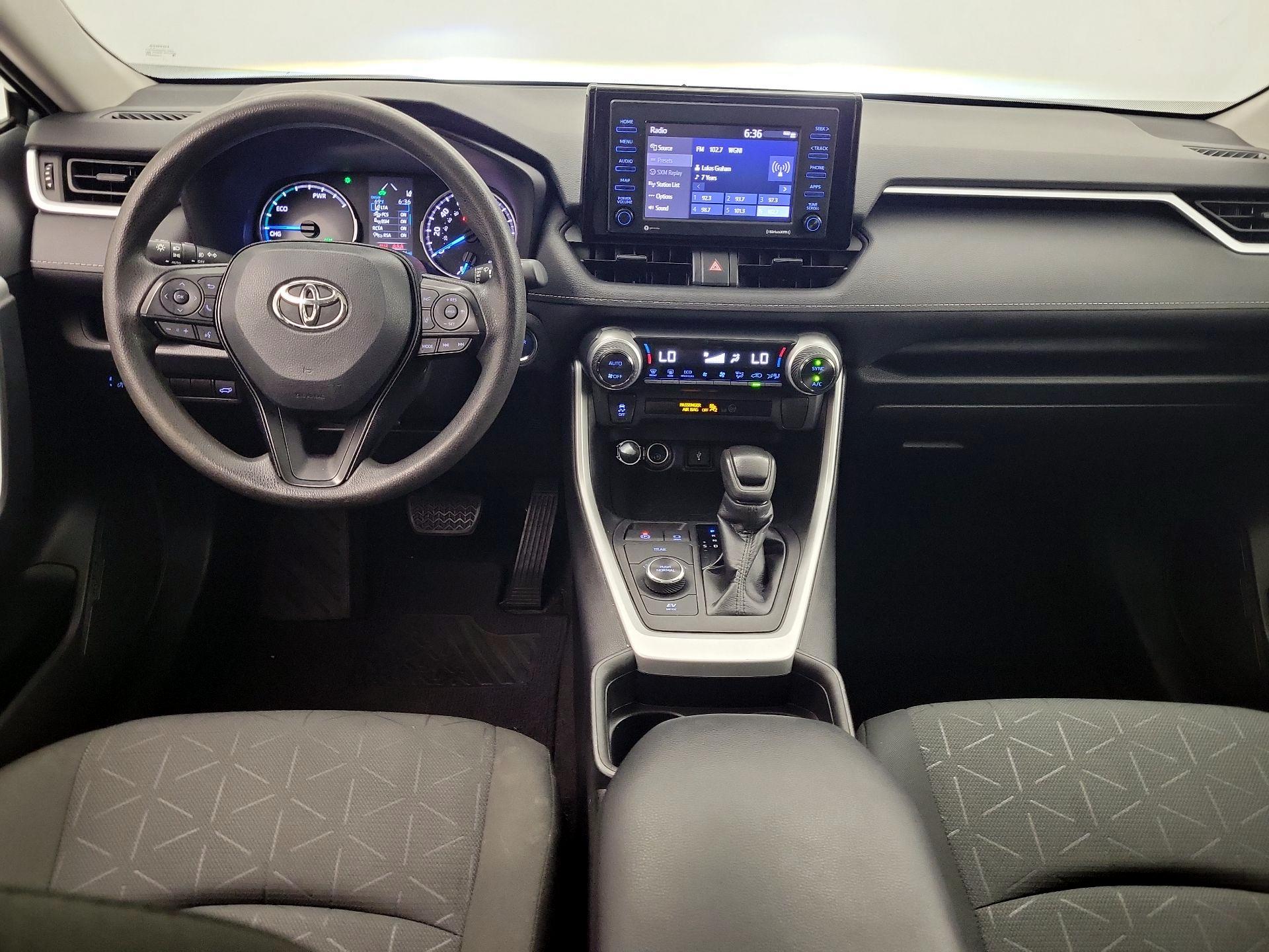 Thumbnail: 2021 Toyota RAV4 - 9