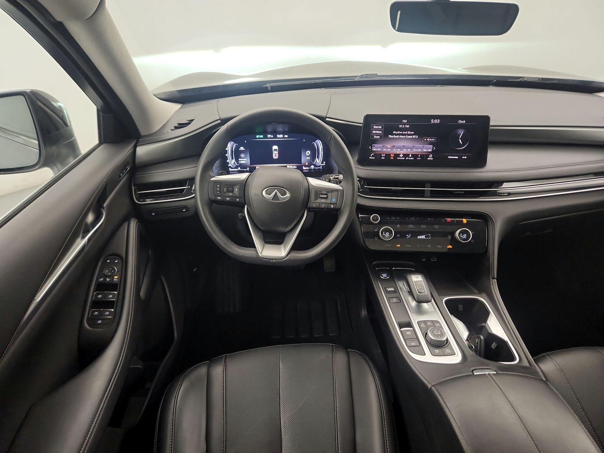 Thumbnail: 2023 INFINITI QX60 - 10