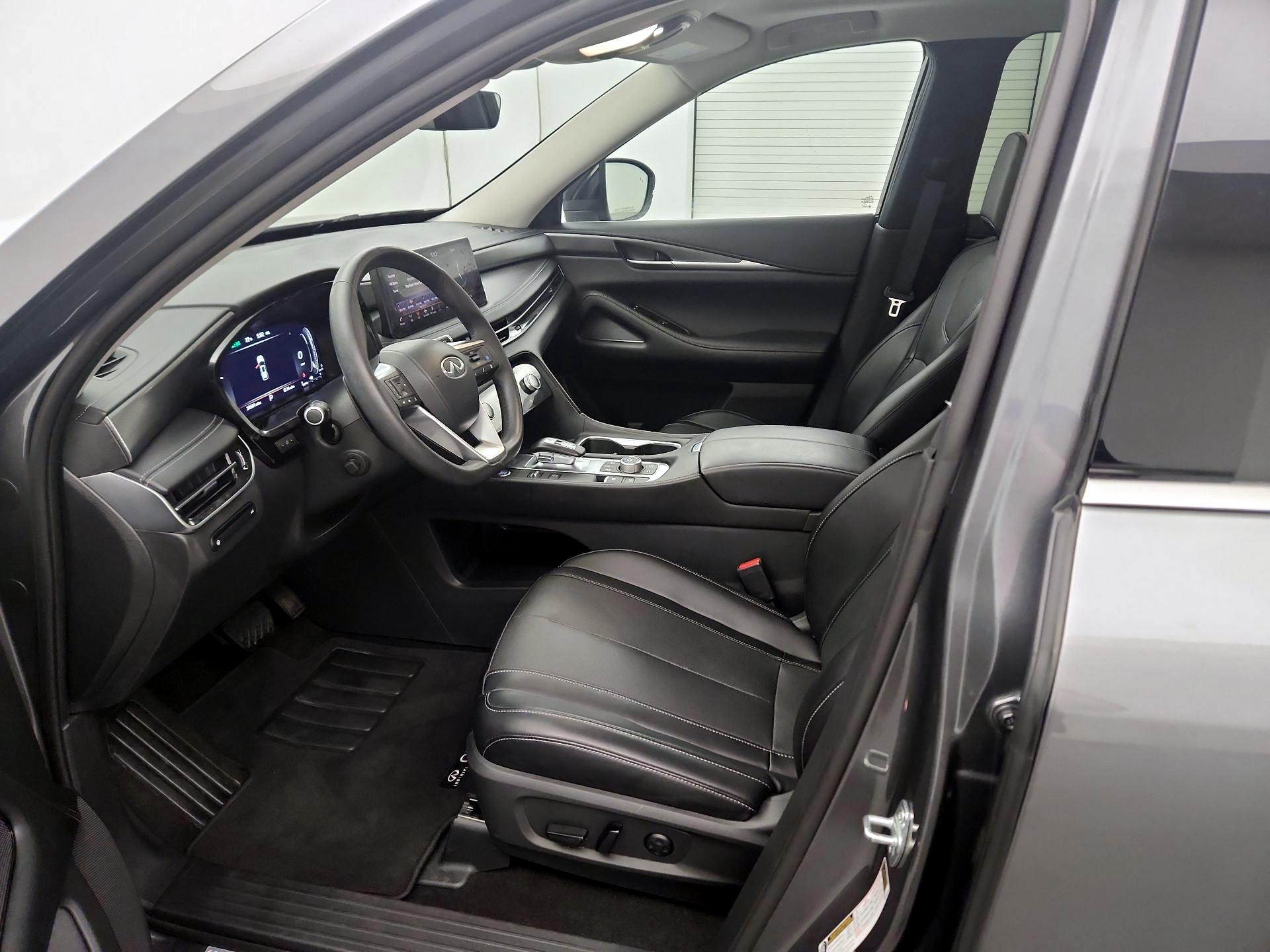 Thumbnail: 2023 INFINITI QX60 - 11