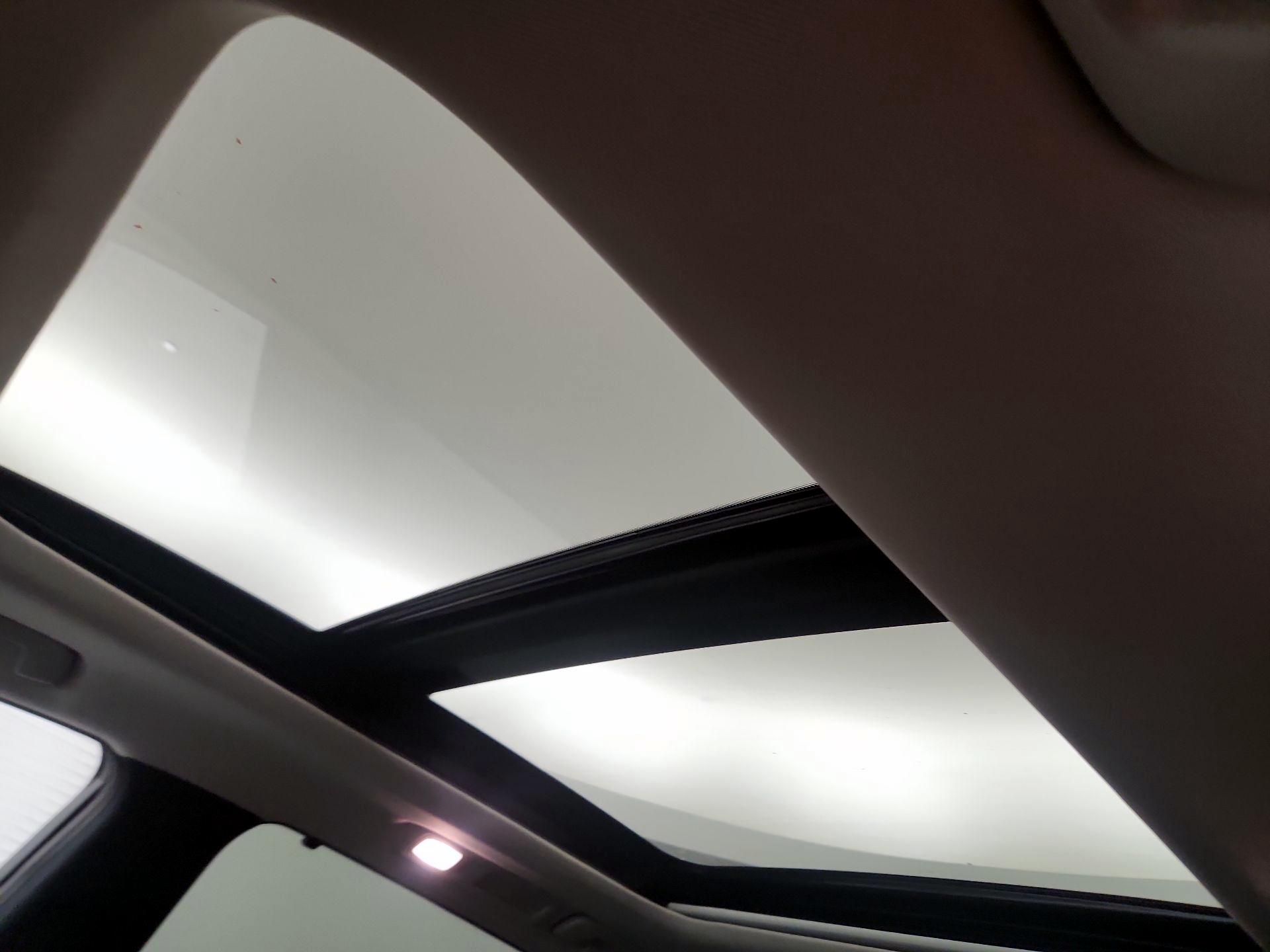 Thumbnail: 2023 INFINITI QX60 - 19