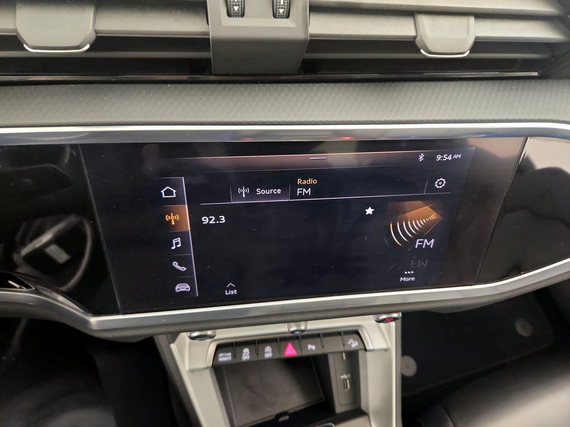 Thumbnail: 2021 Audi Q3 - 15