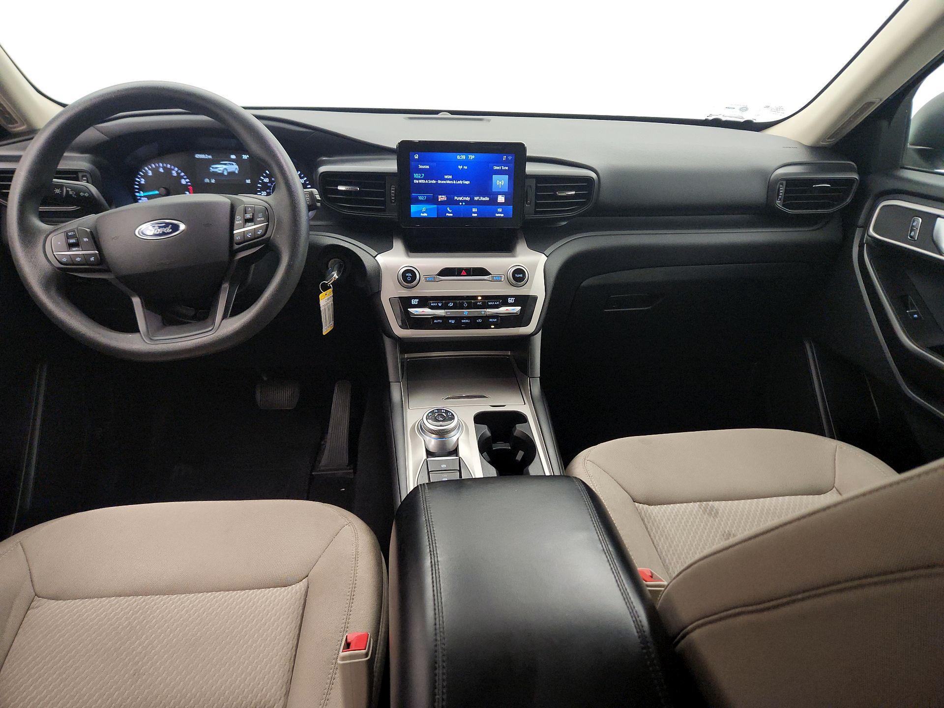 Thumbnail: 2021 Ford Explorer - 9