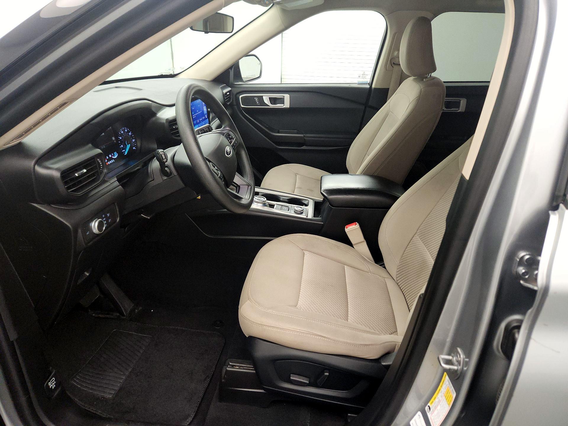 Thumbnail: 2021 Ford Explorer - 11