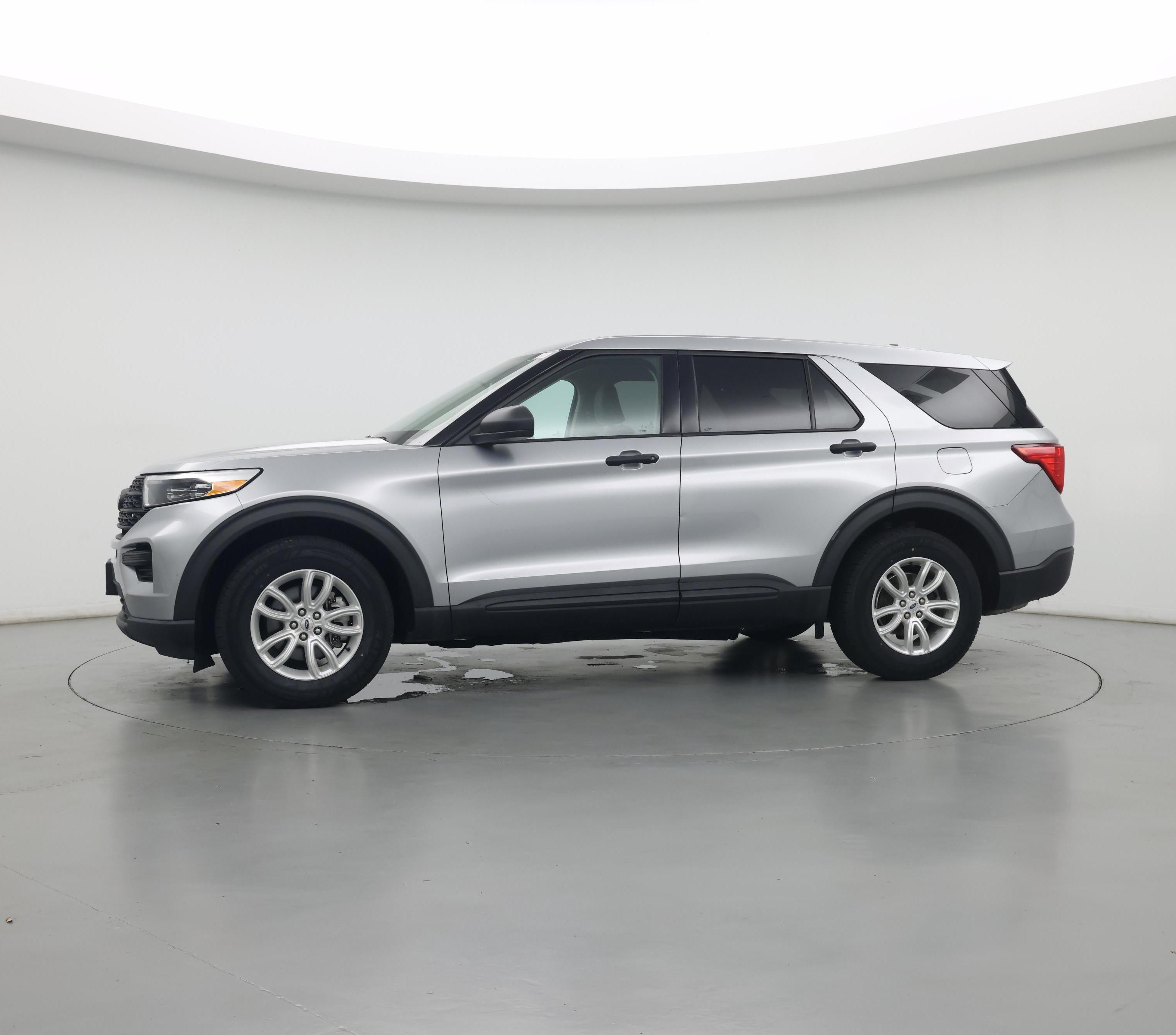 Thumbnail: 2021 Ford Explorer - 4