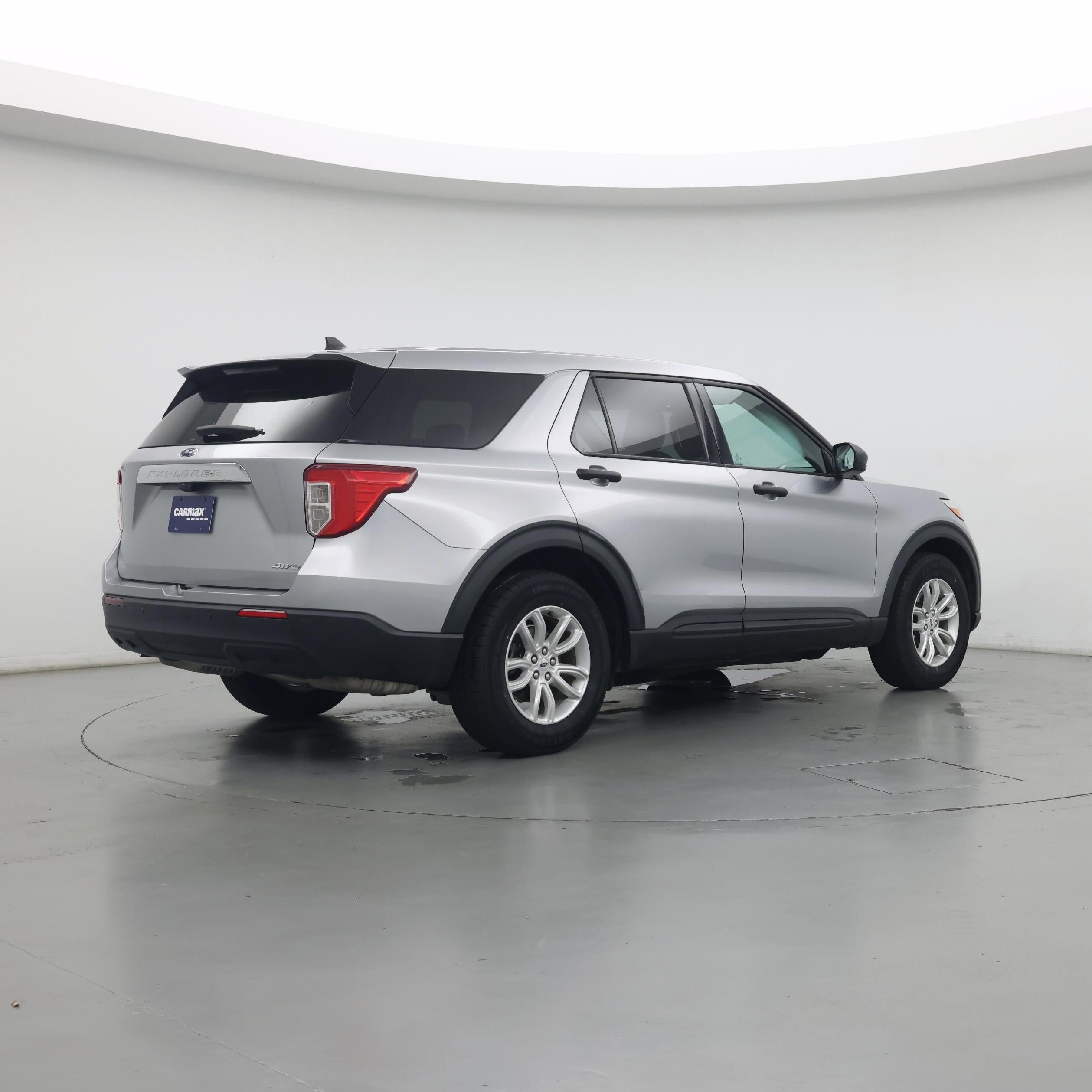 Thumbnail: 2021 Ford Explorer - 7