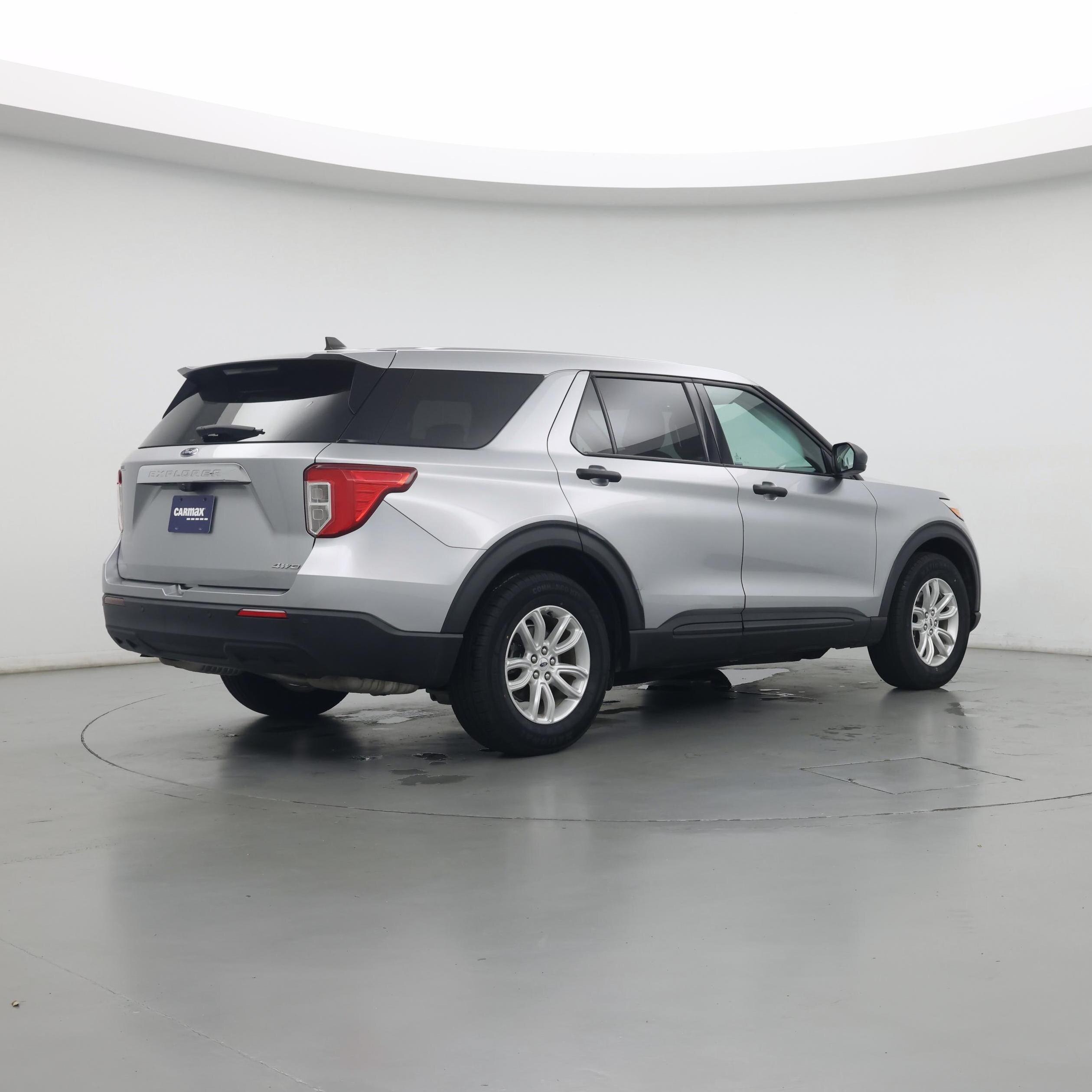 Thumbnail: 2021 Ford Explorer - 8