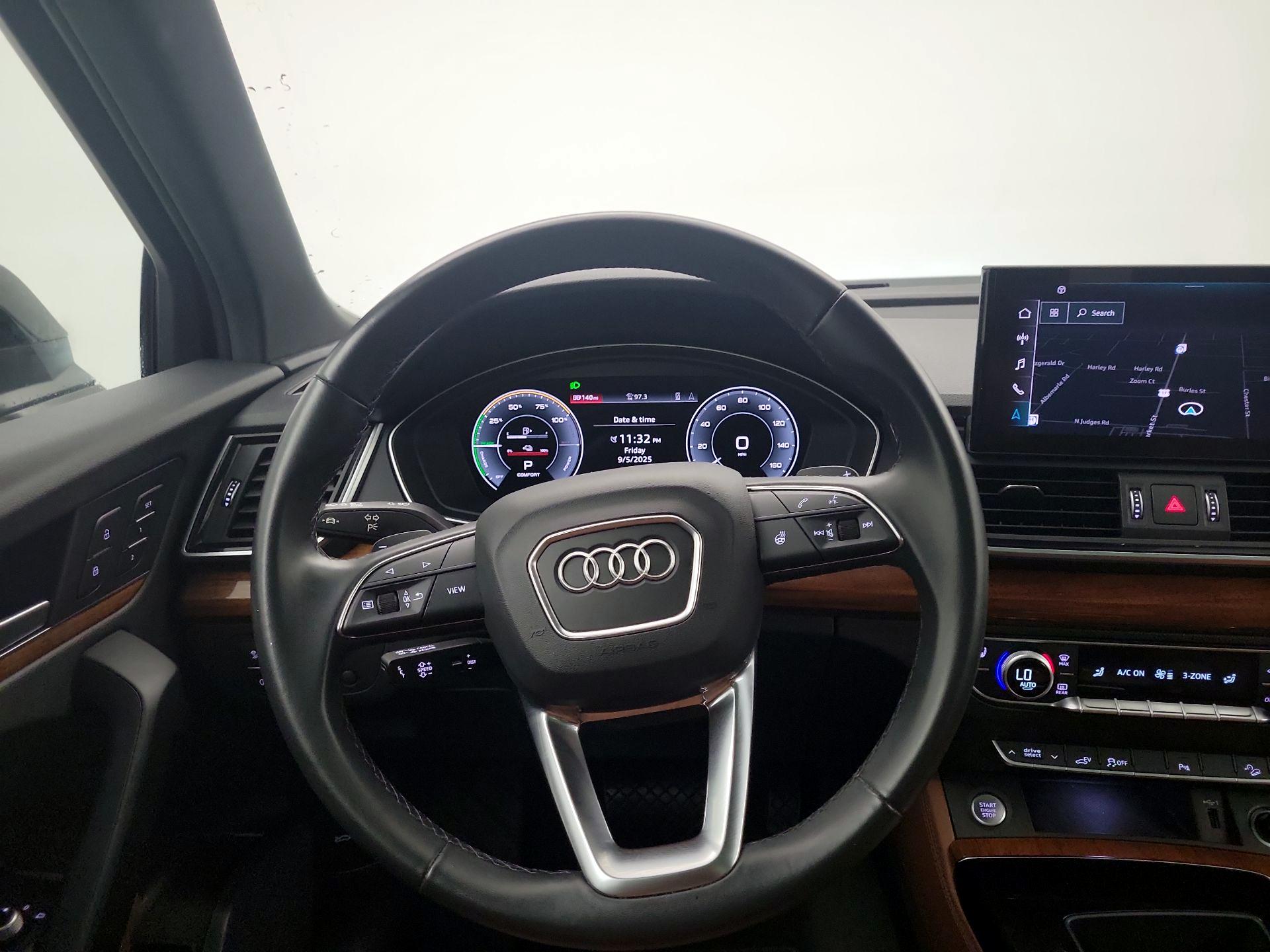 Thumbnail: 2022 Audi Q5 - 10