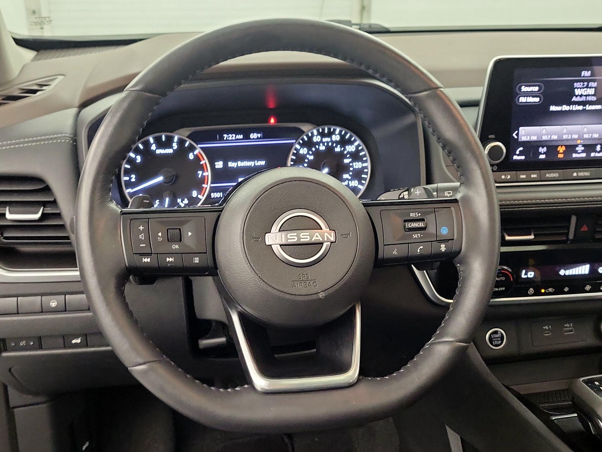 Thumbnail: 2022 Nissan Rogue - 10