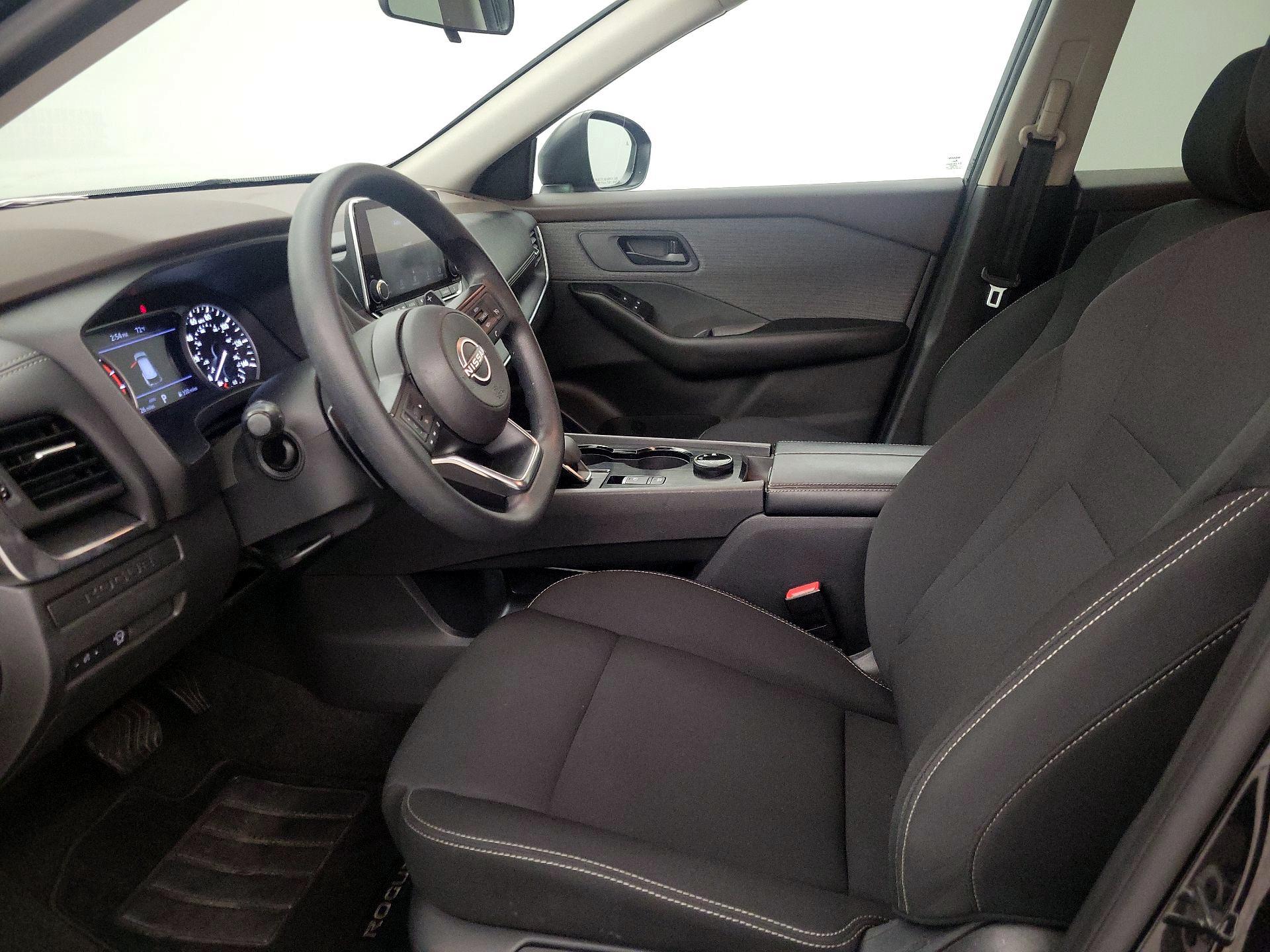 Thumbnail: 2023 Nissan Rogue - 11